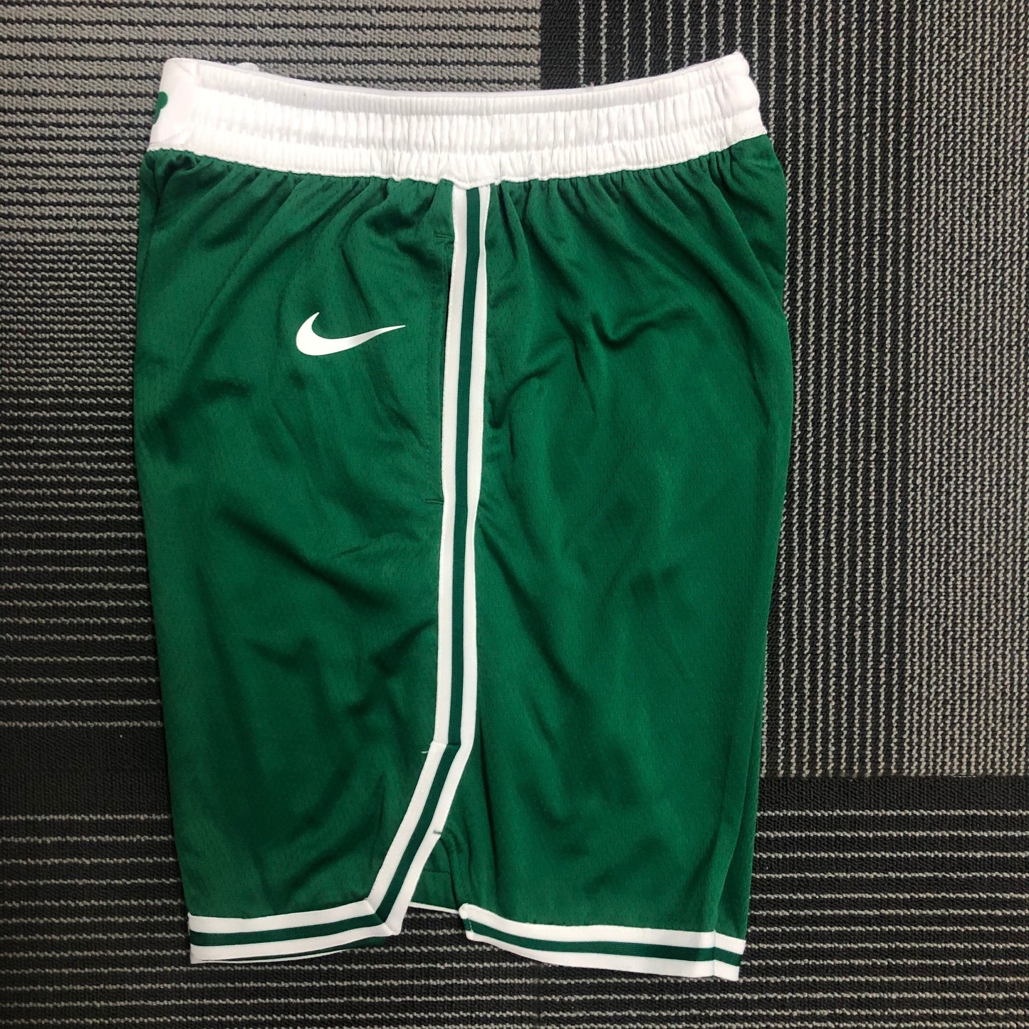 celtics shorts Size S-XXL | 短裤 | NBA | 中国供应商