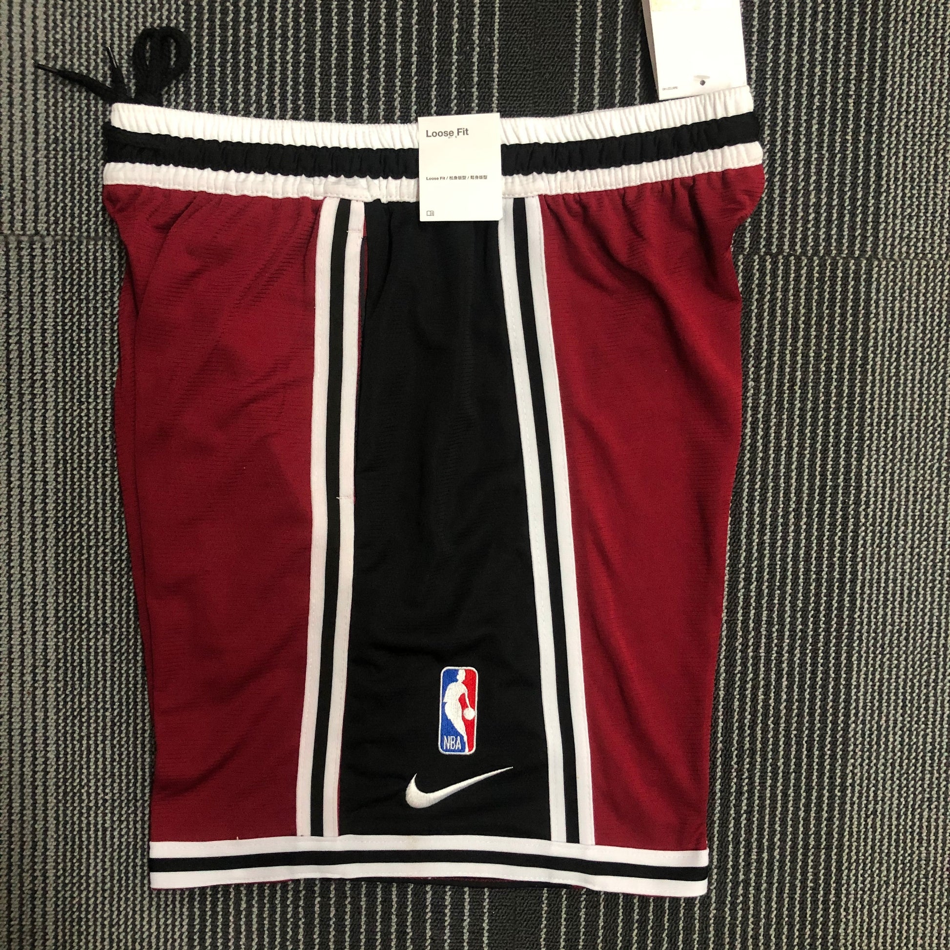 2202 American Shorts: Heat Wine Red Size S-XXL | 短裤 | NBA | 中国供应商