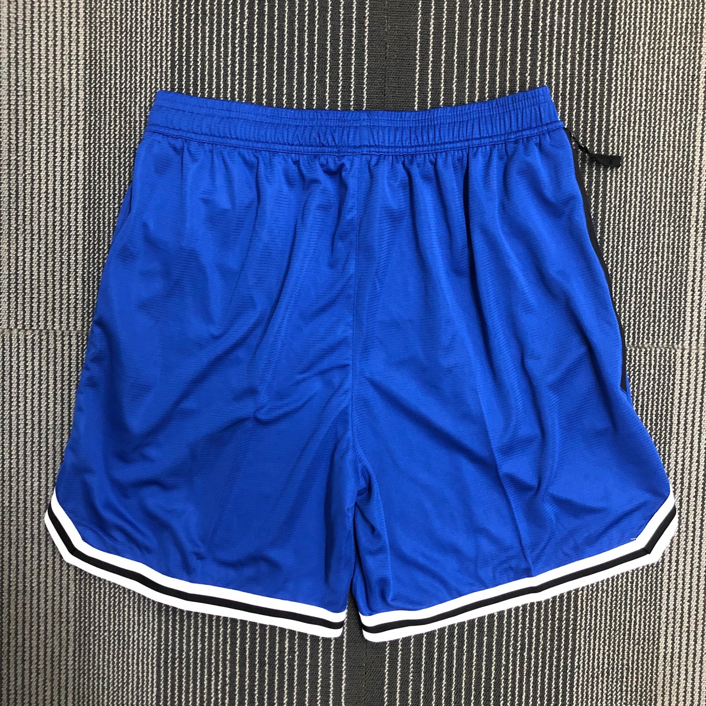 2201 American Training Shorts: Mavericks Size S-XXL | 短裤 | NBA | 中国供应商