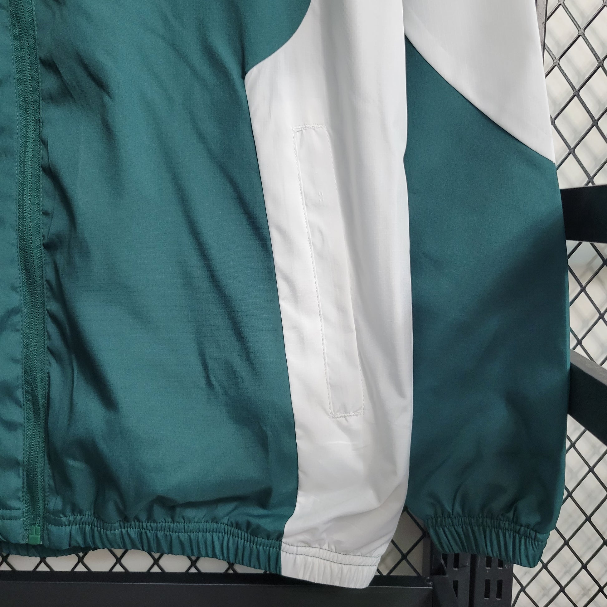 Windbreaker Palmeiras Size S-XXL | 风衣 | B3 | Betty ali Chinese suppliers