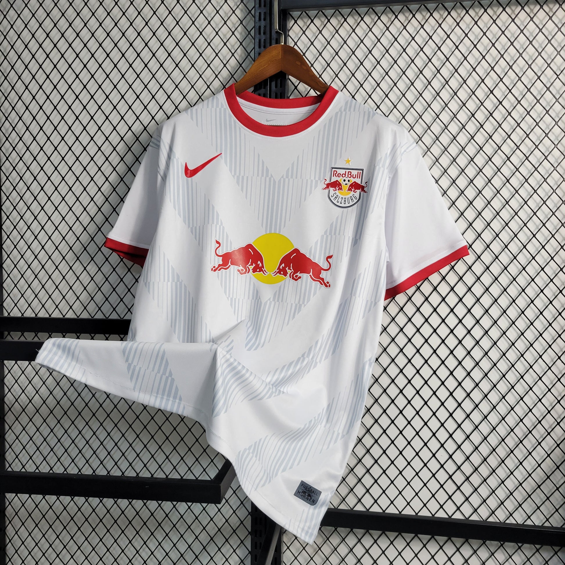 23-24 RB SALZBURG Bull Red Special Edition Size S-XXL（Men's Fan Edition） | 衬衫 | M2-5 | Betty ali Chinese suppliers