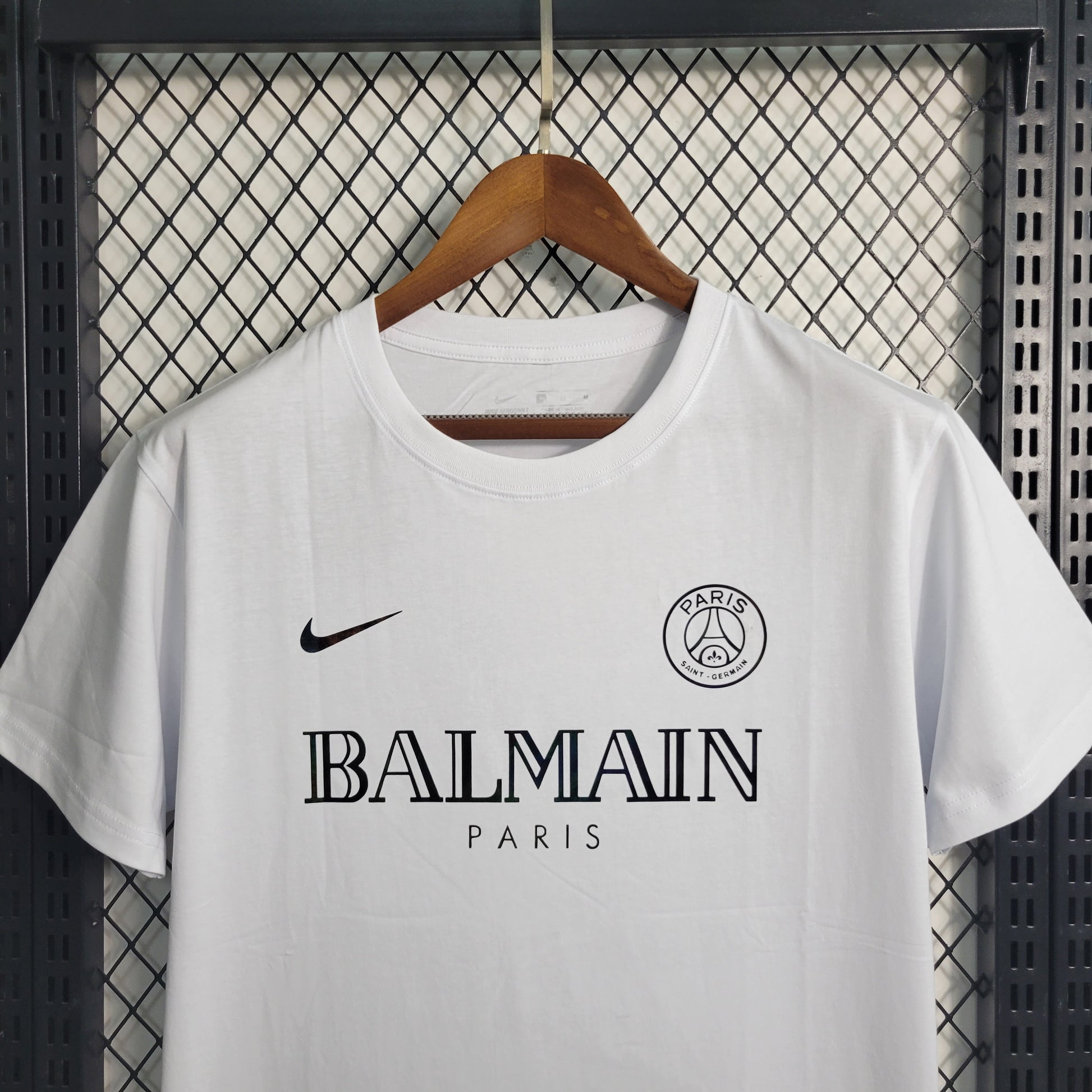 23-24 PSG White Reflective Shield Size S-XXL(fan version) | 衬衫 | M2-4 | Betty ali Chinese suppliers