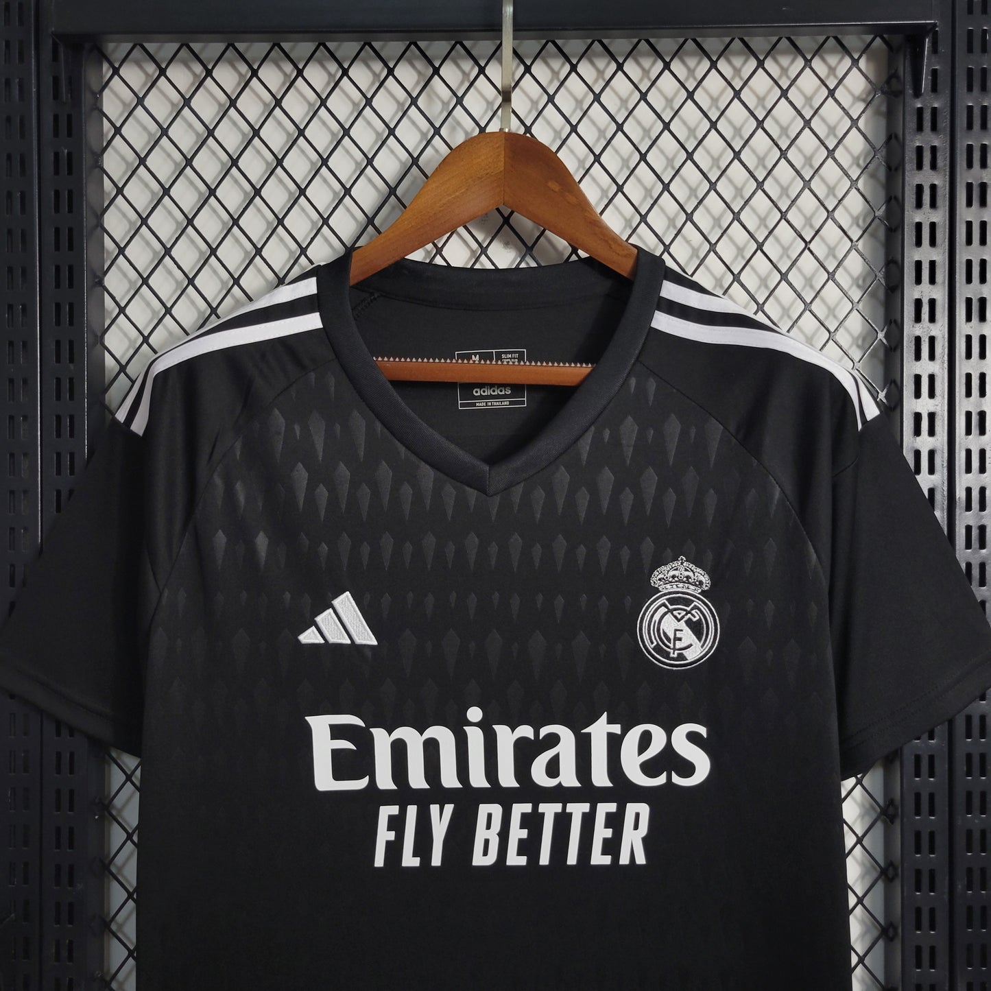 23-24 Real Madrid Black Goalkeeper Size S-XXL(fan version) | 衬衫 | M2-3 | Betty ali Chinese suppliers