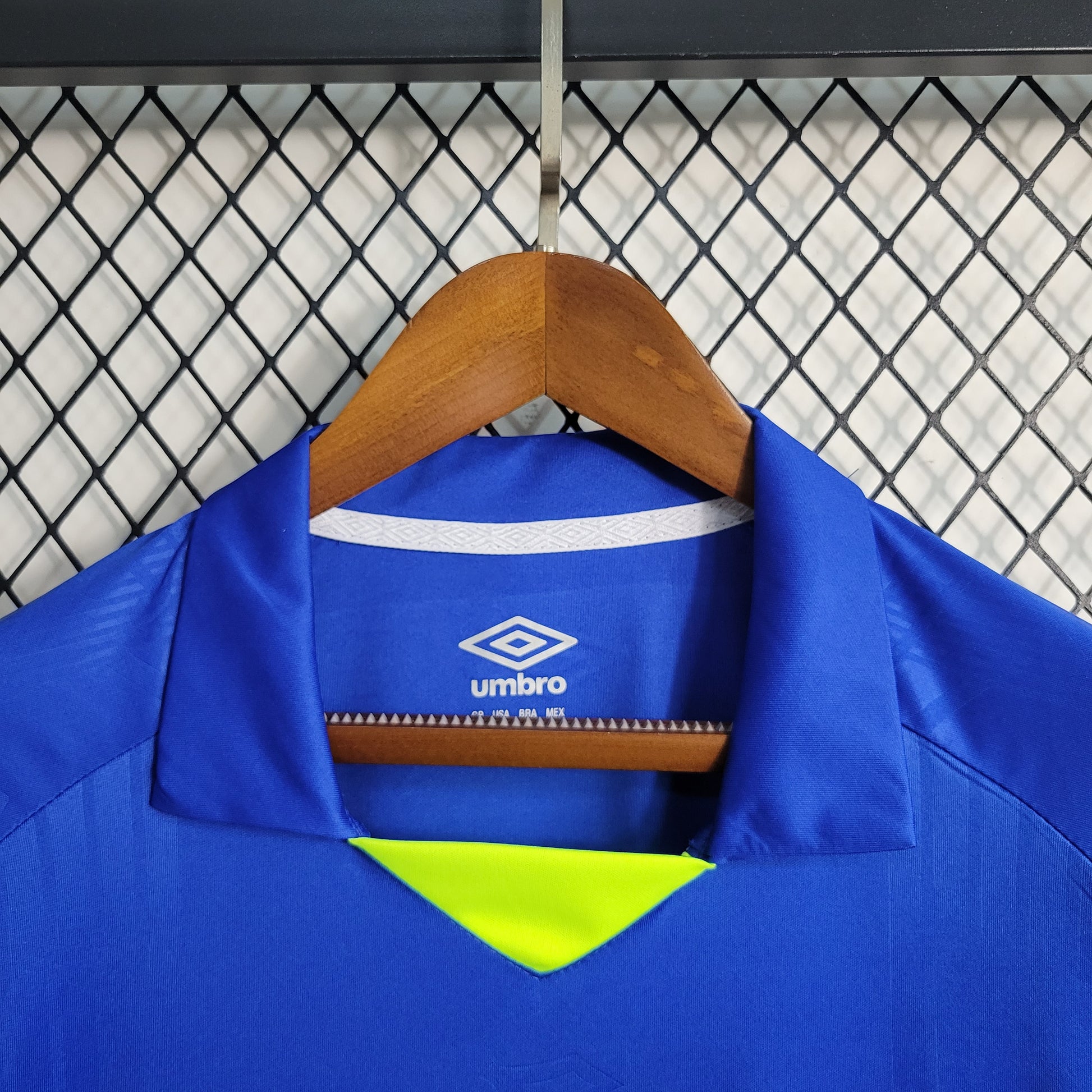 23-24 Fluminense Goalkeeper Blue Size S-XXL（Men's Fan Edition） | 衬衫 | M1-1 | Betty ali Chinese suppliers