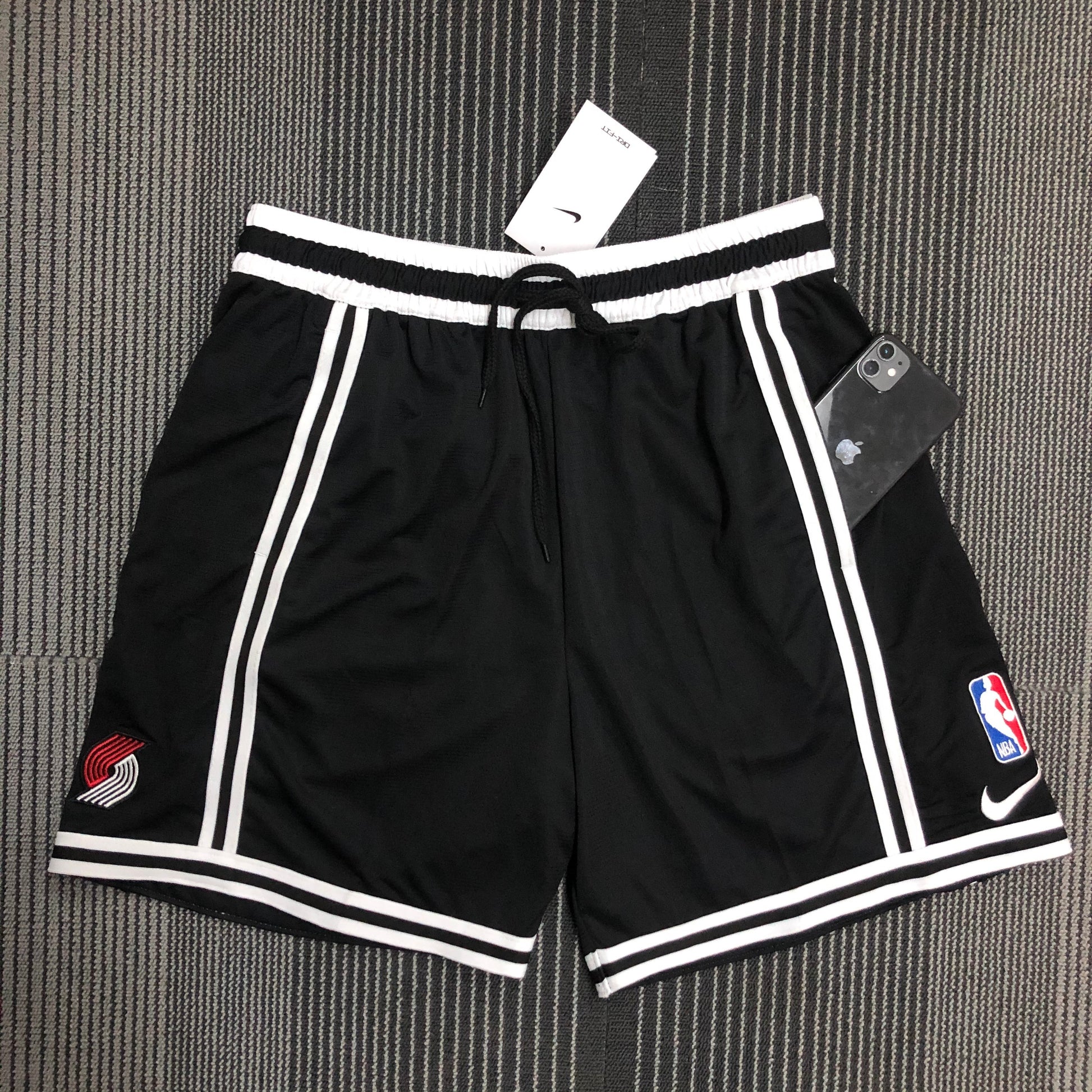 2202 American Training Shorts: Blazers Black Size S-XXL | 短裤 | NBA | 中国供应商