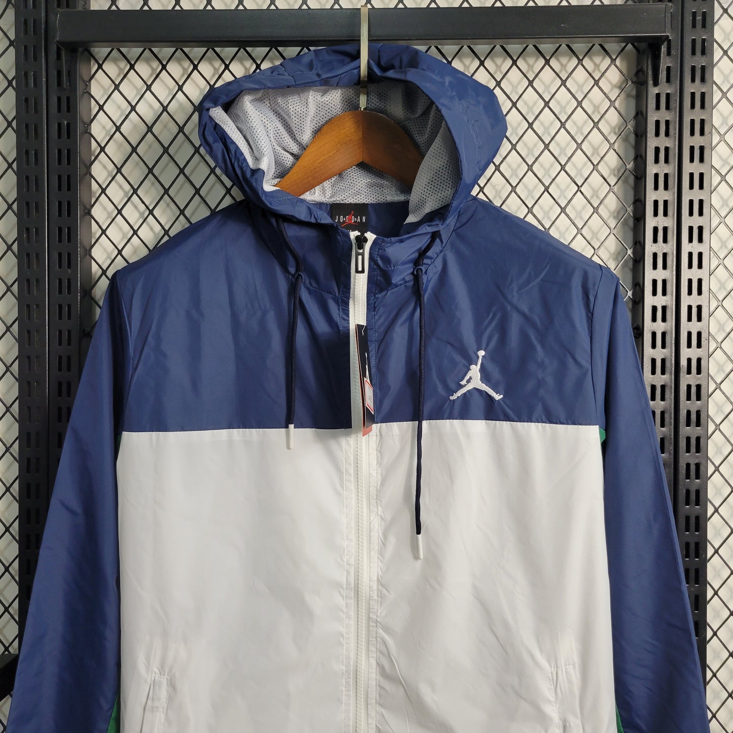 Windbreaker Jordan Size S-XXL | 风衣 | B3 | Betty ali Chinese suppliers