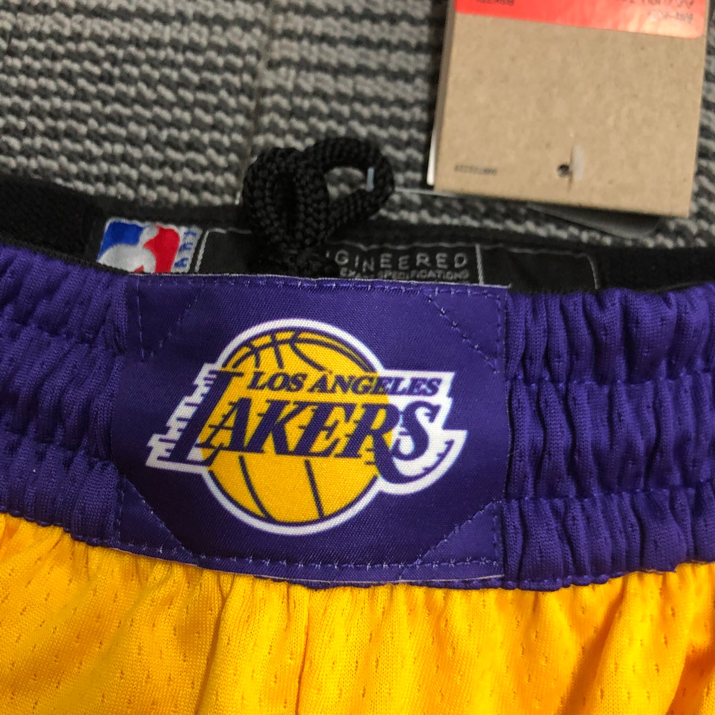 75th Anniversary Lakers Yellow Shorts Size S-XXL | 短裤 | NBA | 中国供应商