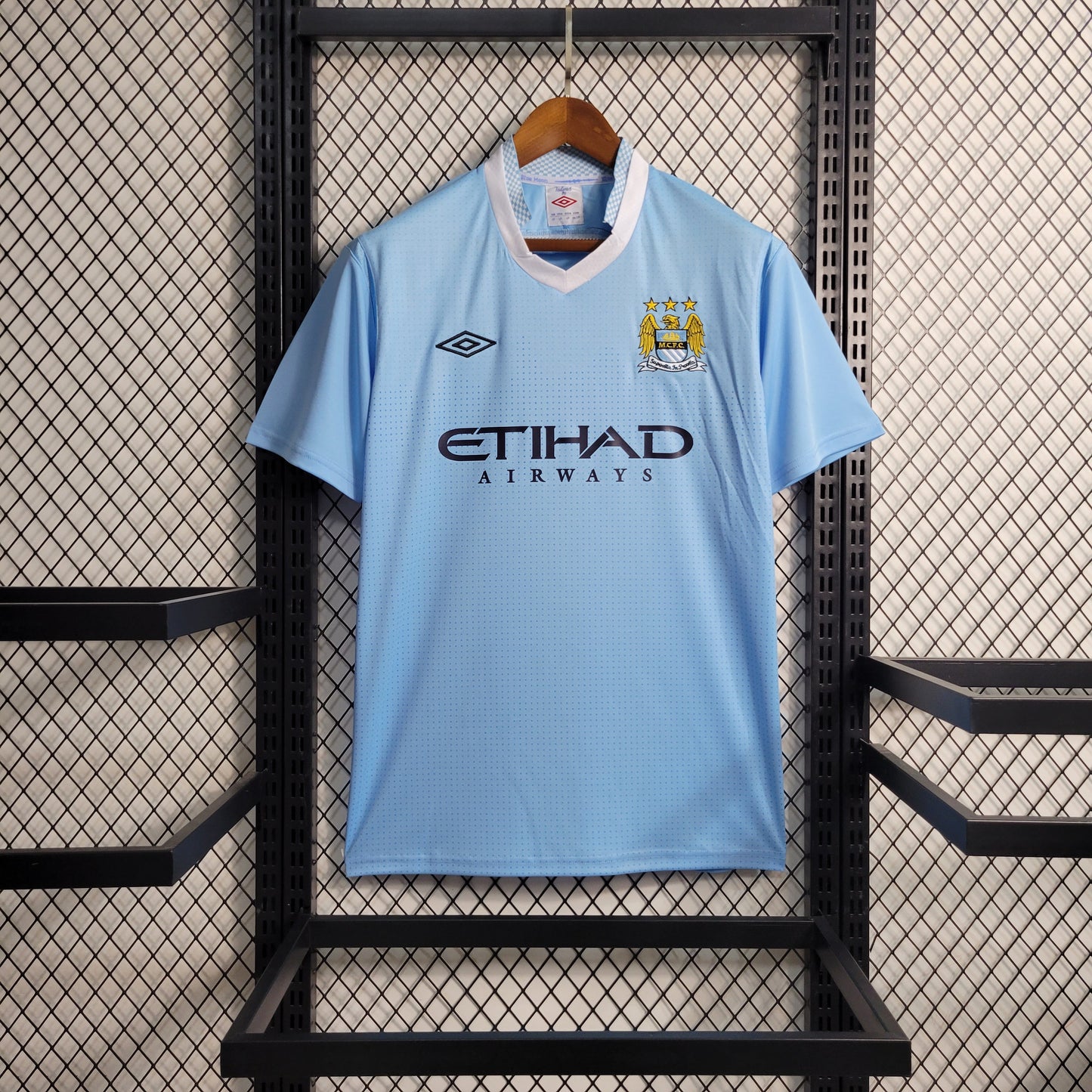 Retro version 11-12 Manchester City home size S-XXL（Retro） | 复古/Retro | B | Betty ali Chinese suppliers