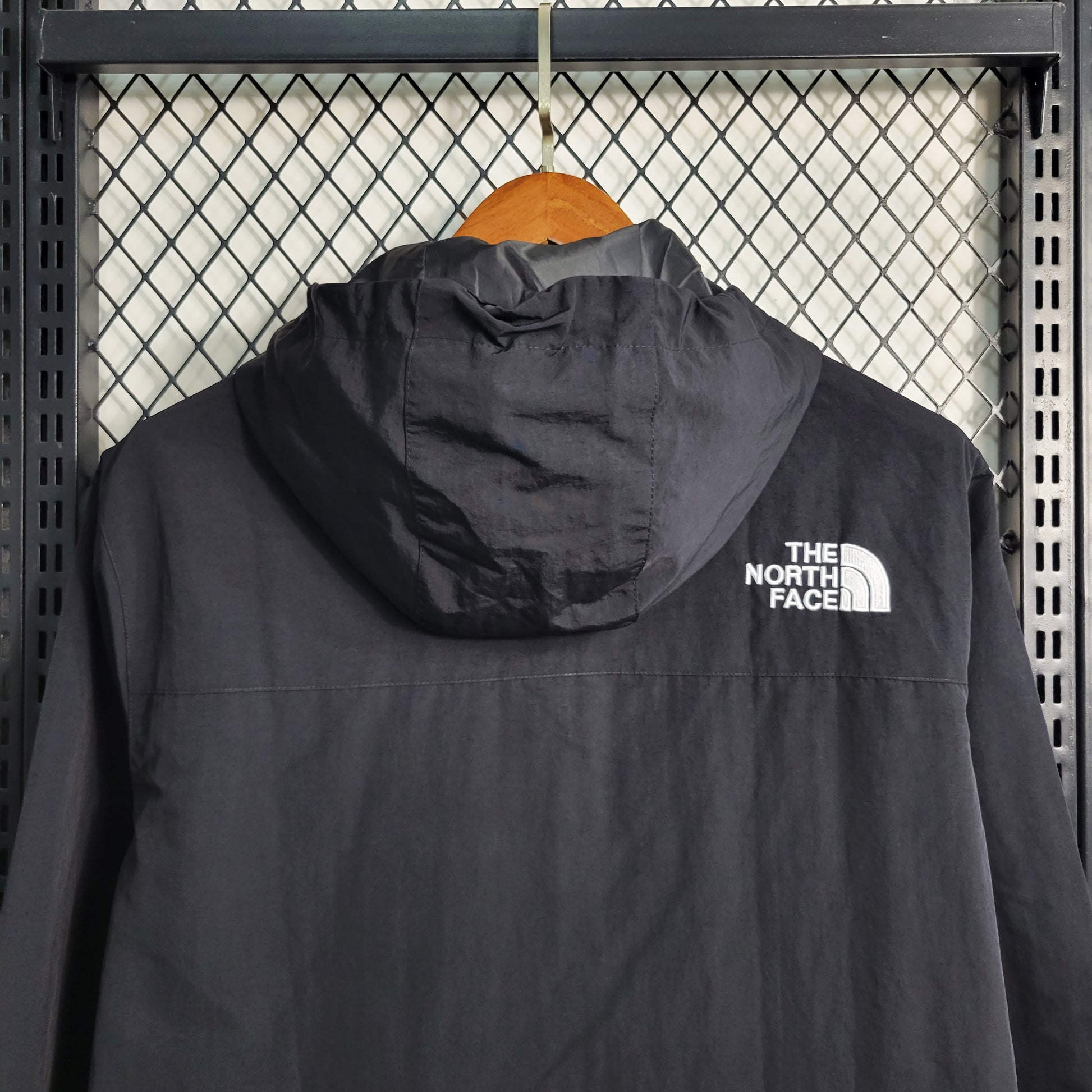 Windbreaker Balenciaga Black Size S-XXL | 风衣 | B3 | Betty ali Chinese suppliers