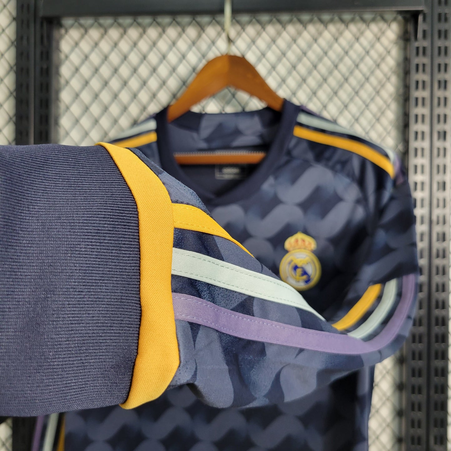 23-24 Real Madrid away long sleeved size S-3XL | 复古/Retro | M2-3 | Betty ali Chinese suppliers