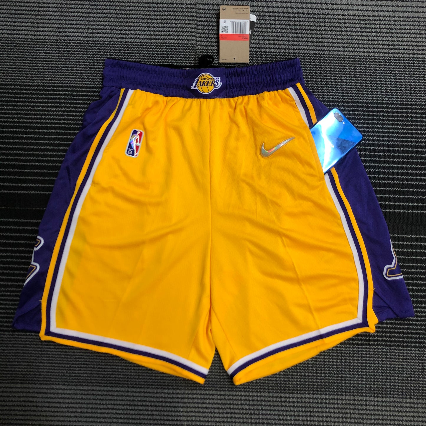 75th Anniversary Lakers Yellow Shorts Size S-XXL | 短裤 | NBA | 中国供应商