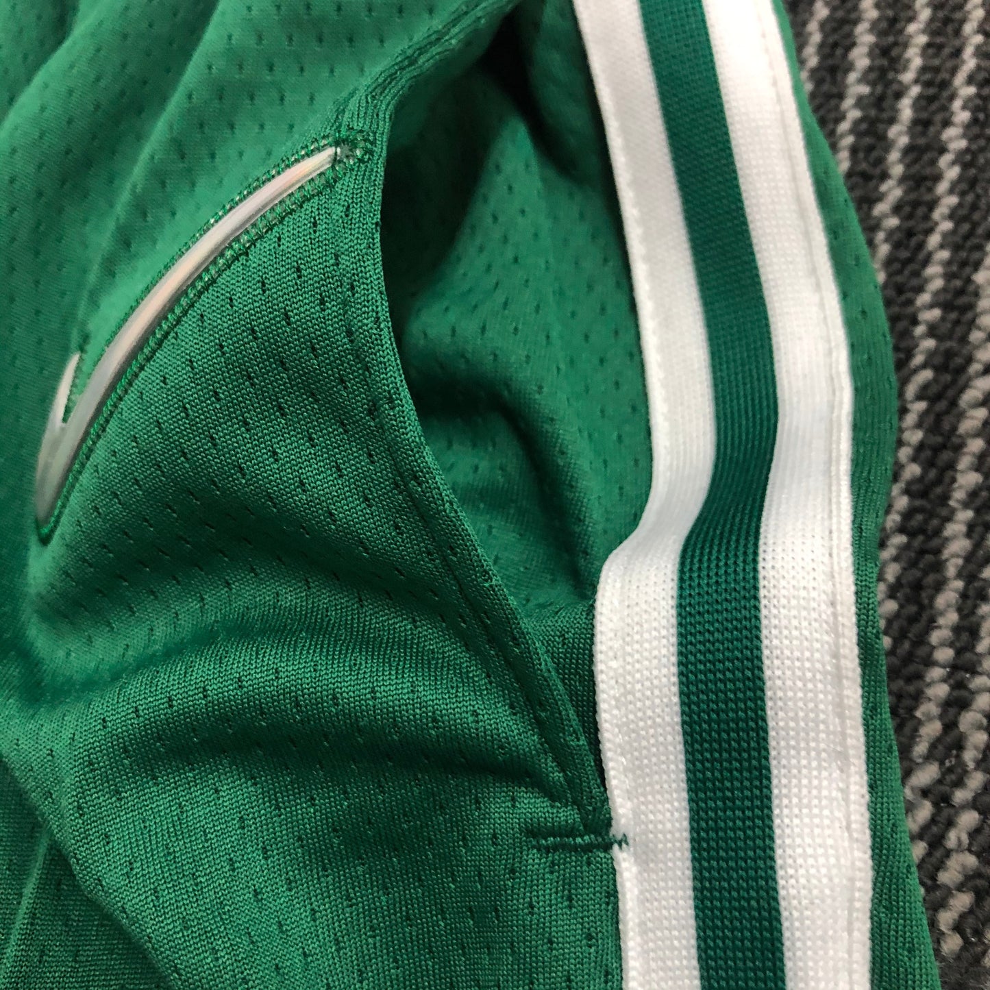 75th Anniversary Celtic Green Shorts Size S-XXL | 短裤 | NBA | 中国供应商