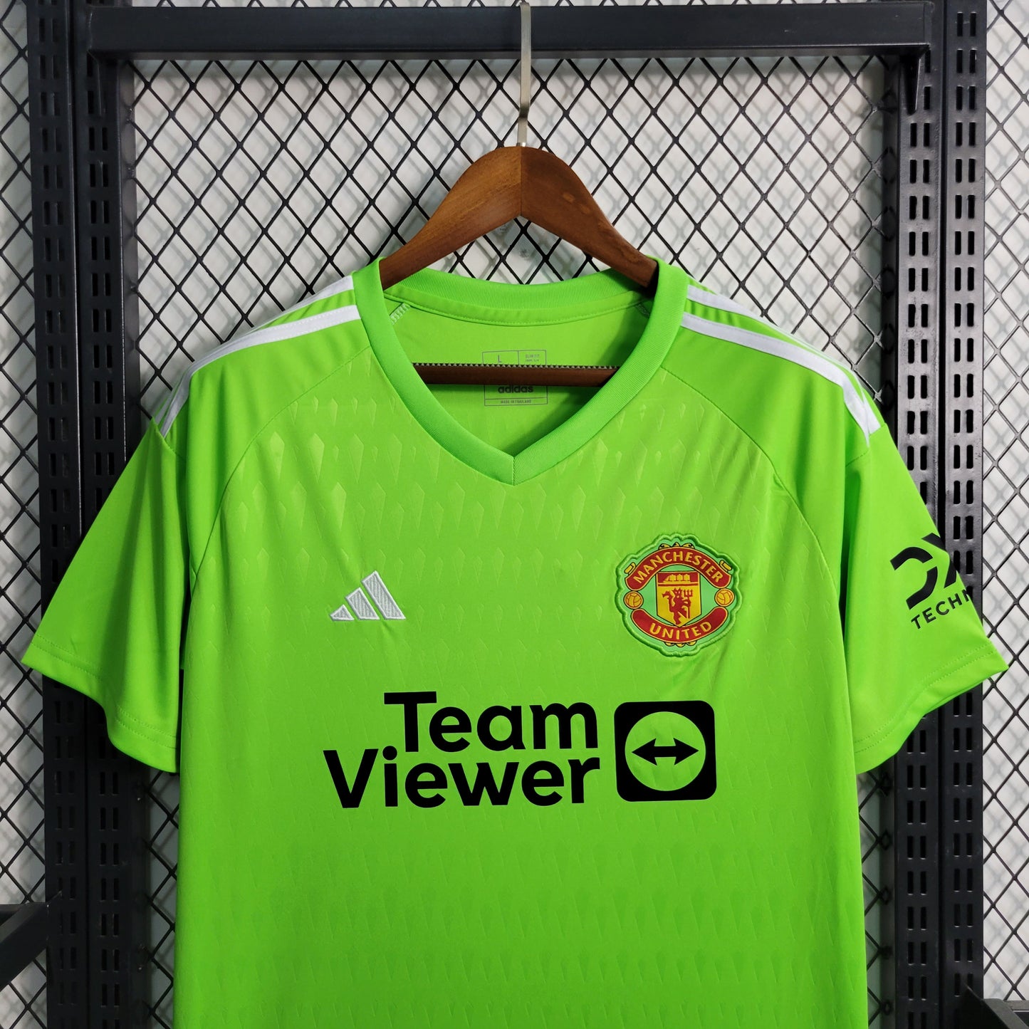 23-24 M-U goalkeeper green size S-XXL （fan version） | 衬衫 | M2-1 | Betty ali Chinese suppliers