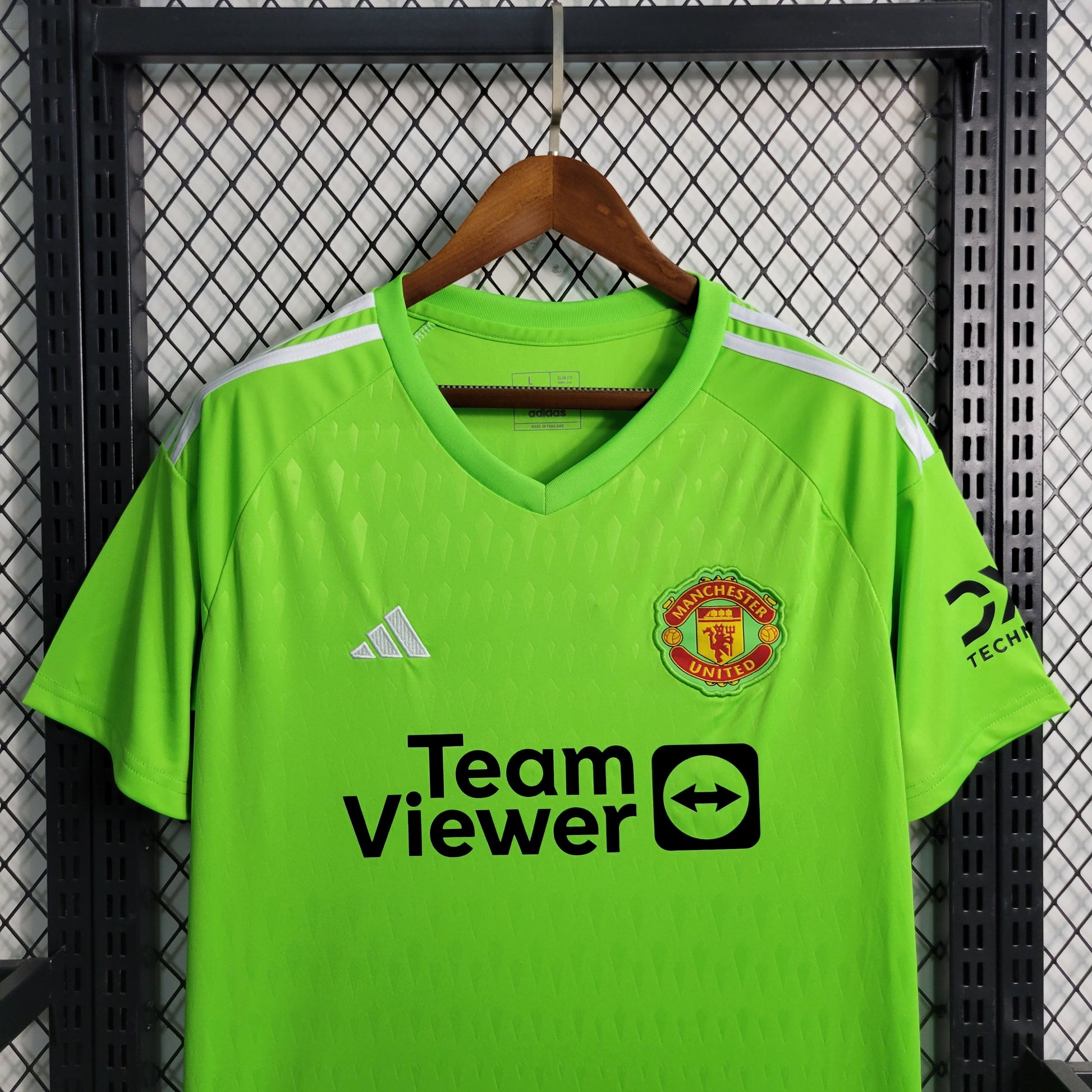 23-24 M-U goalkeeper green size S-XXL （fan version） | 衬衫 | M2-1 | Betty ali Chinese suppliers