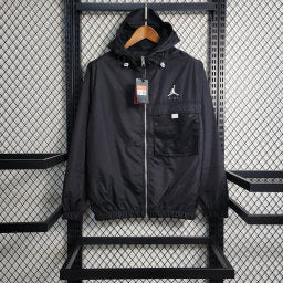 Windbreaker Nike Black Size S-XXL | B3 | 中国供应商