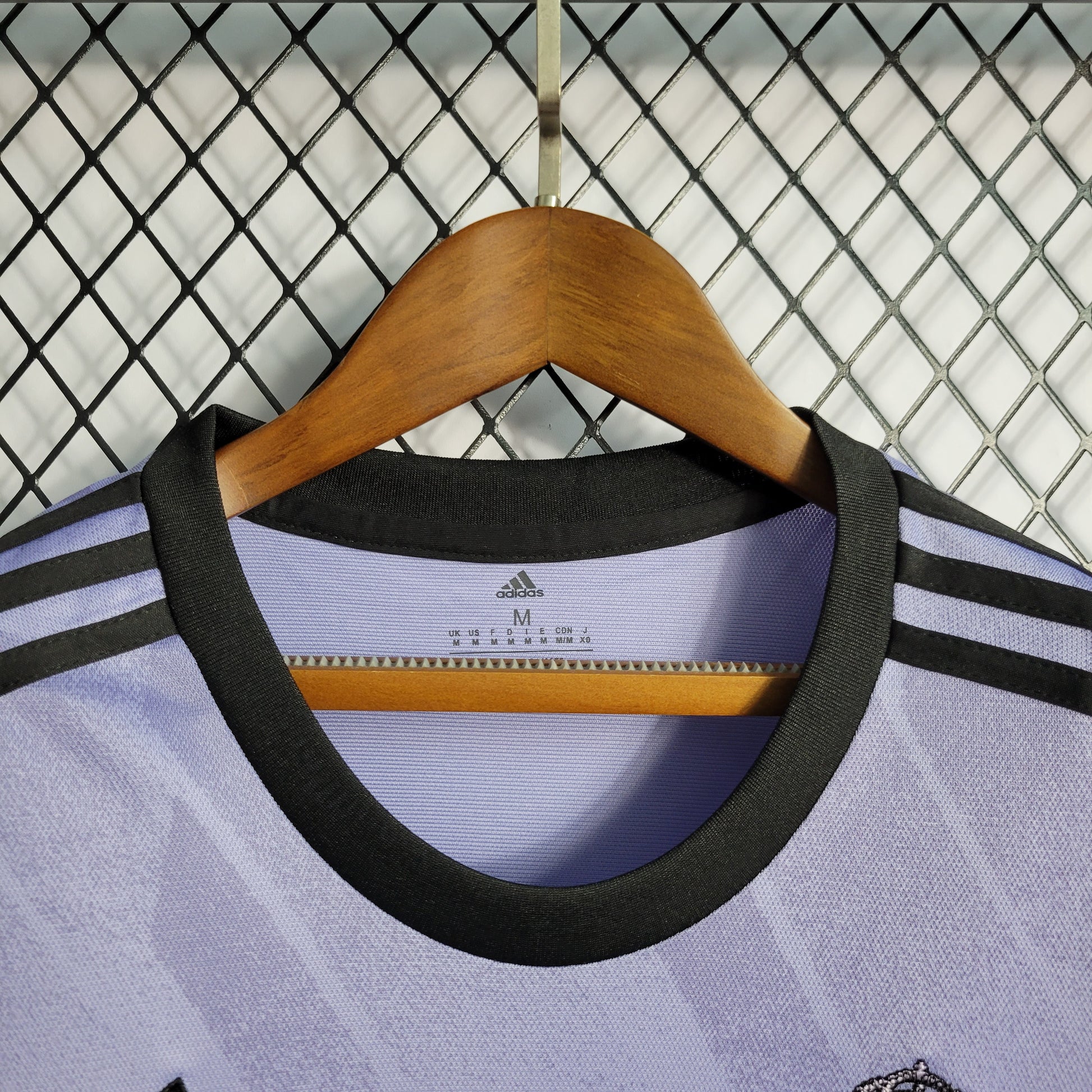 22/23 Womens Real Madrid Away Sizes S-XL（Ladies' Fan Version） | 衬衫 | M2-3 | Betty ali Chinese suppliers