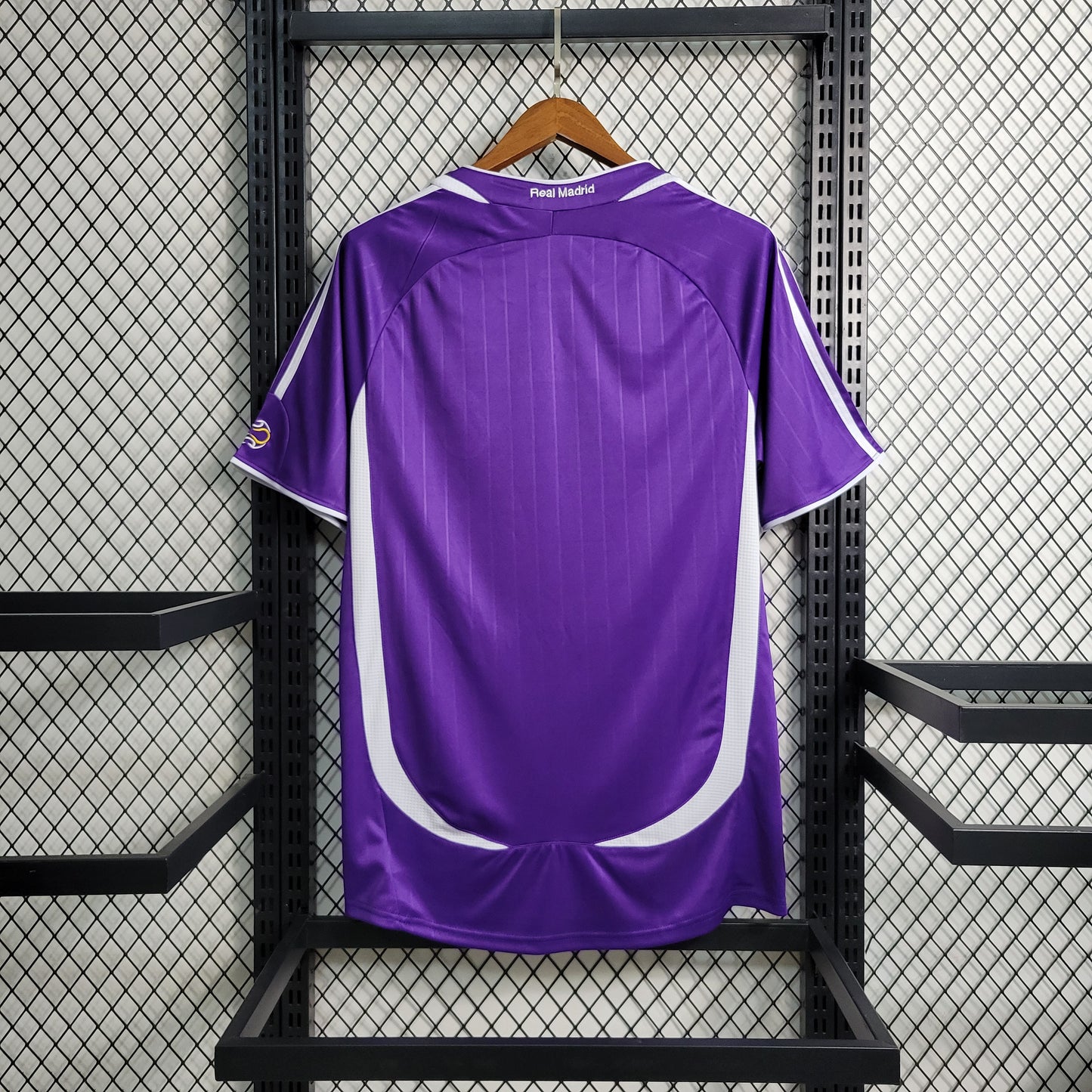 Retro 06 Real Madrid Purple Size S-XXL（Retro） | 复古/Retro | M2-3, R | Betty ali Chinese suppliers