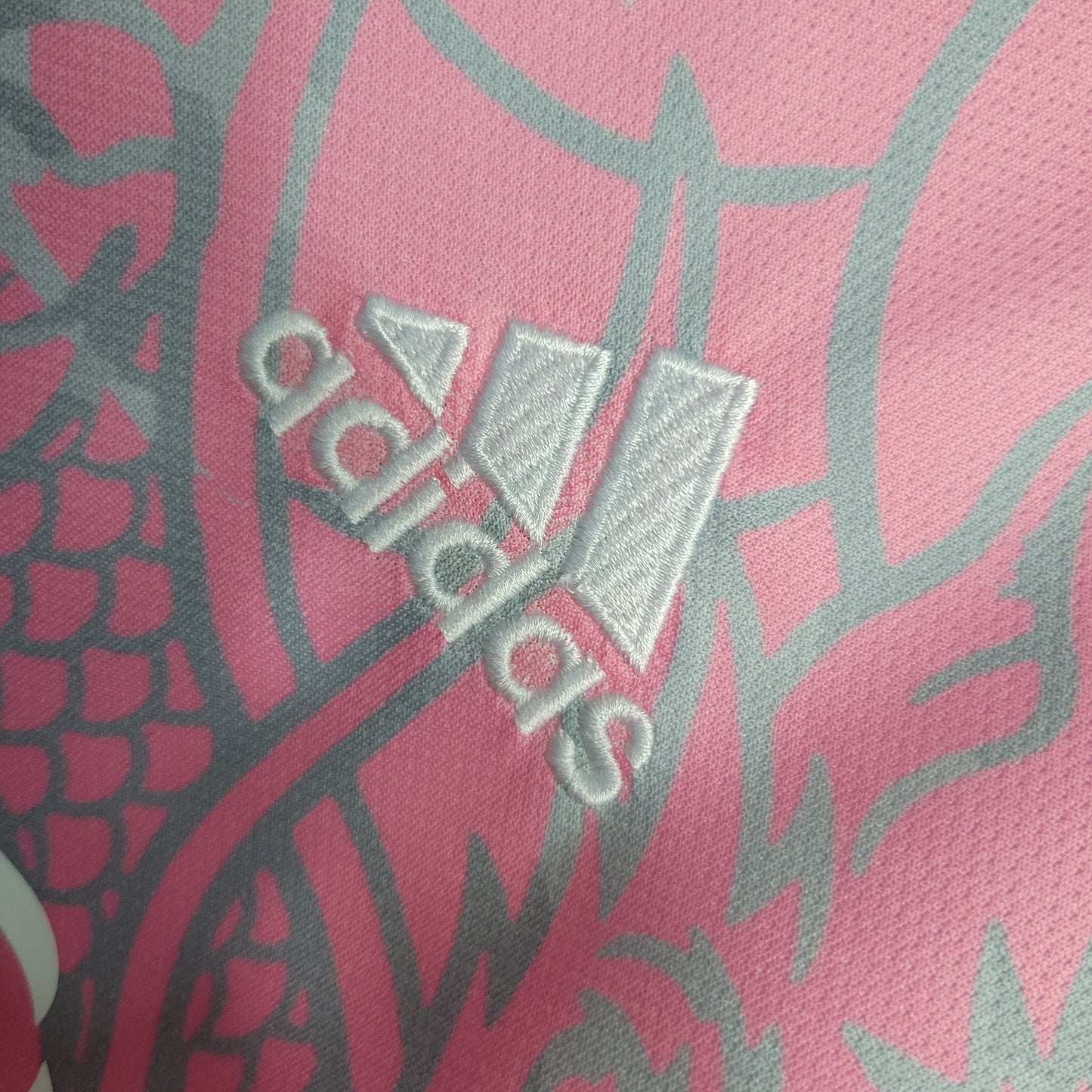 23-24 Real Madrid Dragon Pink Size S-XXL（Men's Fan Edition） | 衬衫 | M2-3 | Betty ali Chinese suppliers