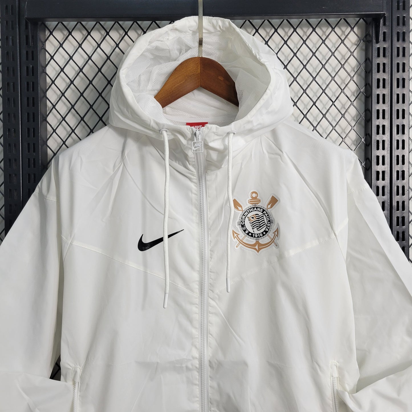 23-24 player windbreaker Corinthians white size S-XXL | 风衣 | B3 | Betty ali Chinese suppliers