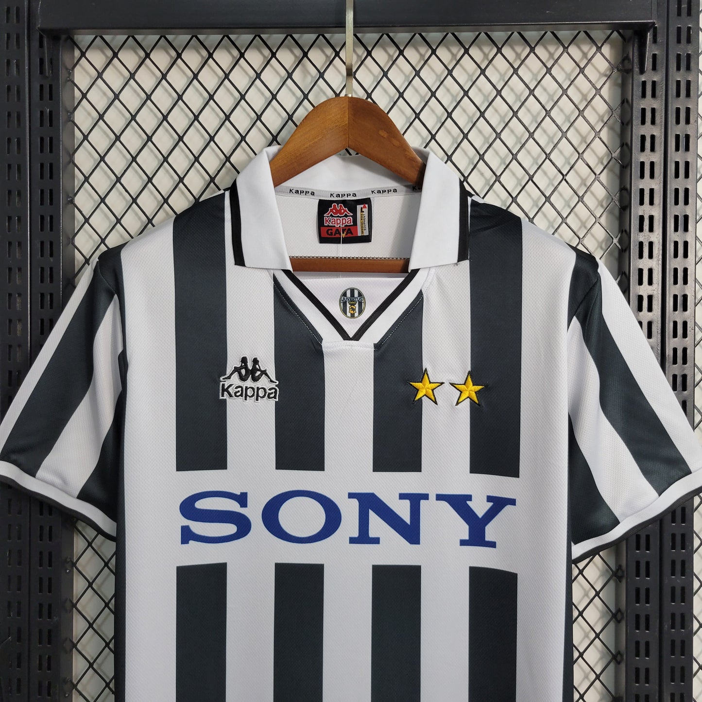 Retro 95-97 Juventus Home Size S-XXL（Retro） | 复古/Retro | M2-2, R | Betty ali Chinese suppliers