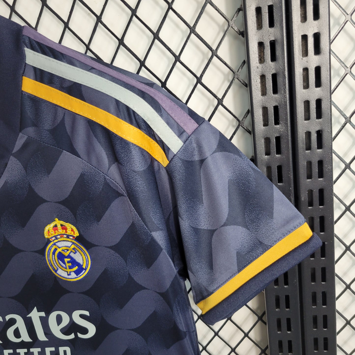 23-24 Women's Wear Real Madrid away size S-XXL(fan version) | 衬衫 | M2-3 | Betty ali Chinese suppliers