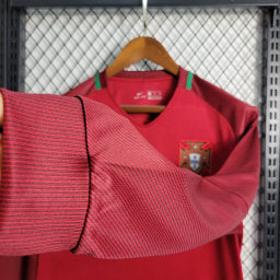 Retro 16-17 Portugal Home Long Sleeve Size S-XXL | 复古/Retro | M2-8, R | Betty ali Chinese suppliers