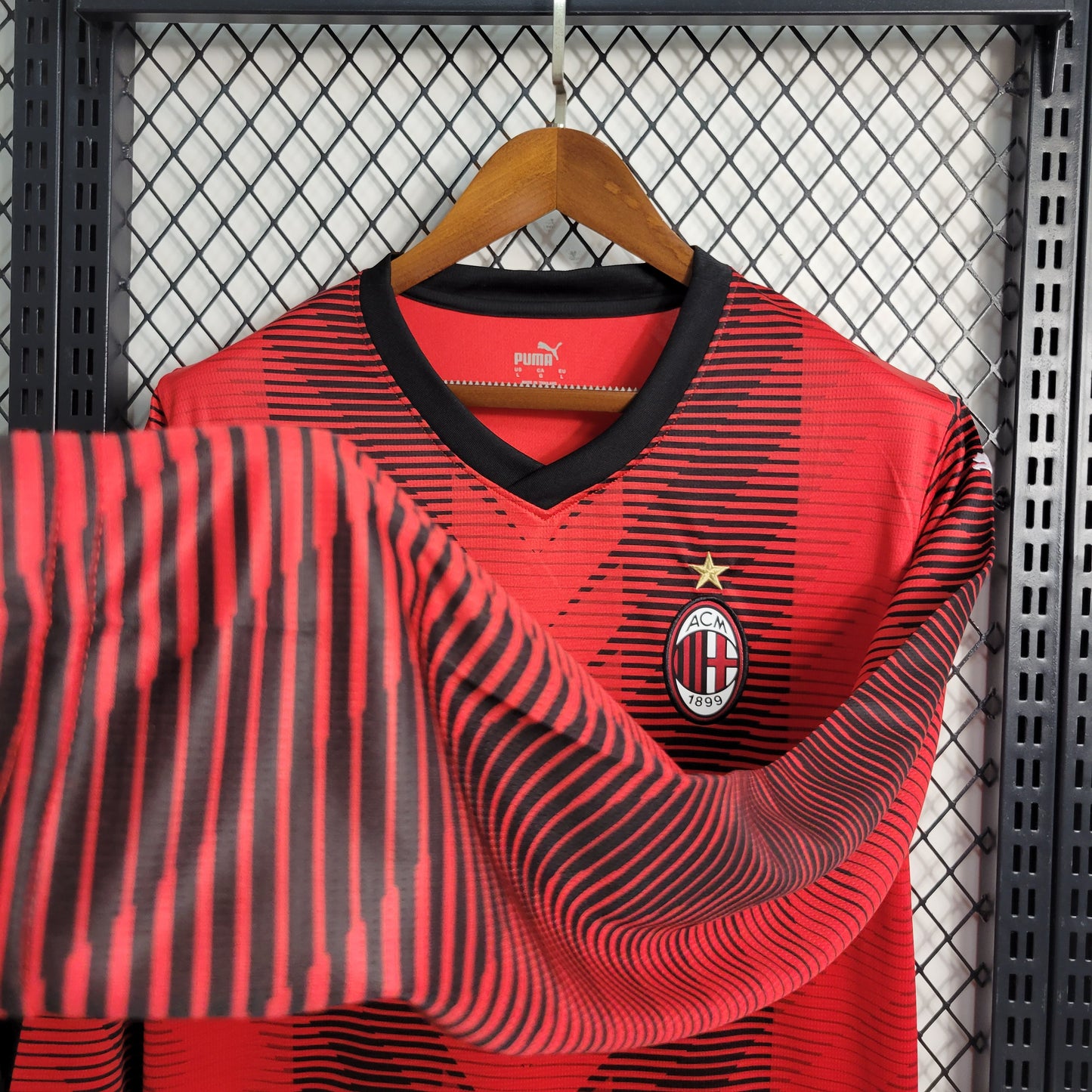 23-24 AC Milan Home Long Sleeve Size S-XXL | 复古/Retro | B3, M2-2 | Betty ali Chinese suppliers