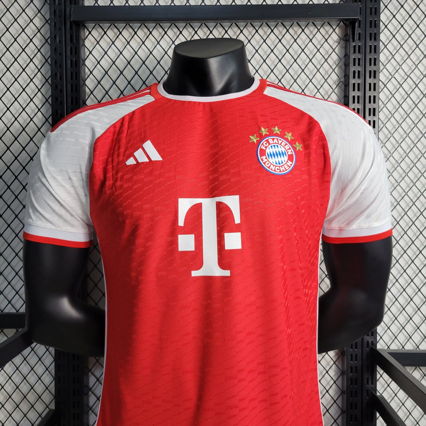 23-24 Player Bayern Munich Red Size S-XXL | 衬衫 | P2-5 | Betty ali Chinese suppliers