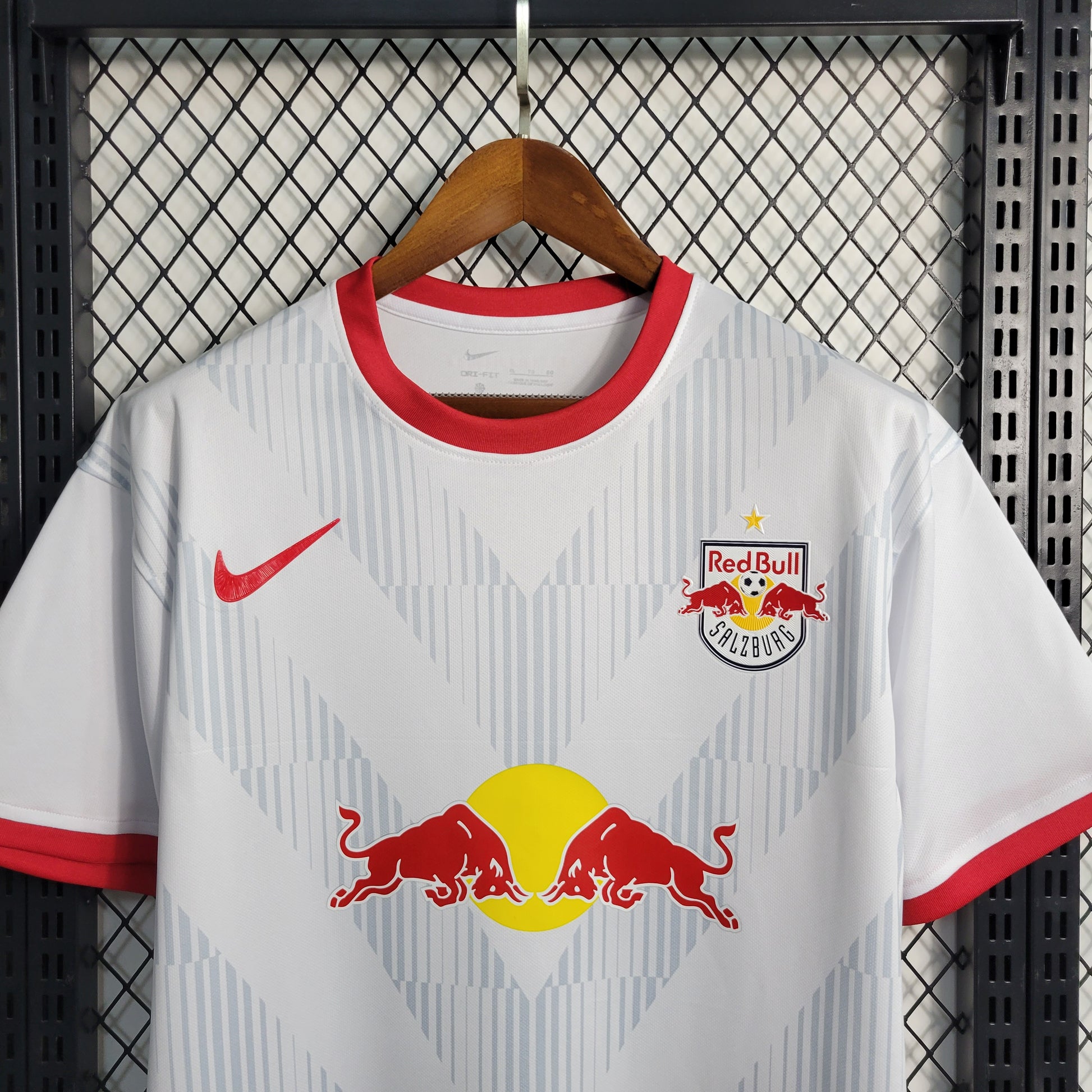 23-24 RB SALZBURG Bull Red Special Edition Size S-XXL（Men's Fan Edition） | 衬衫 | M2-5 | Betty ali Chinese suppliers