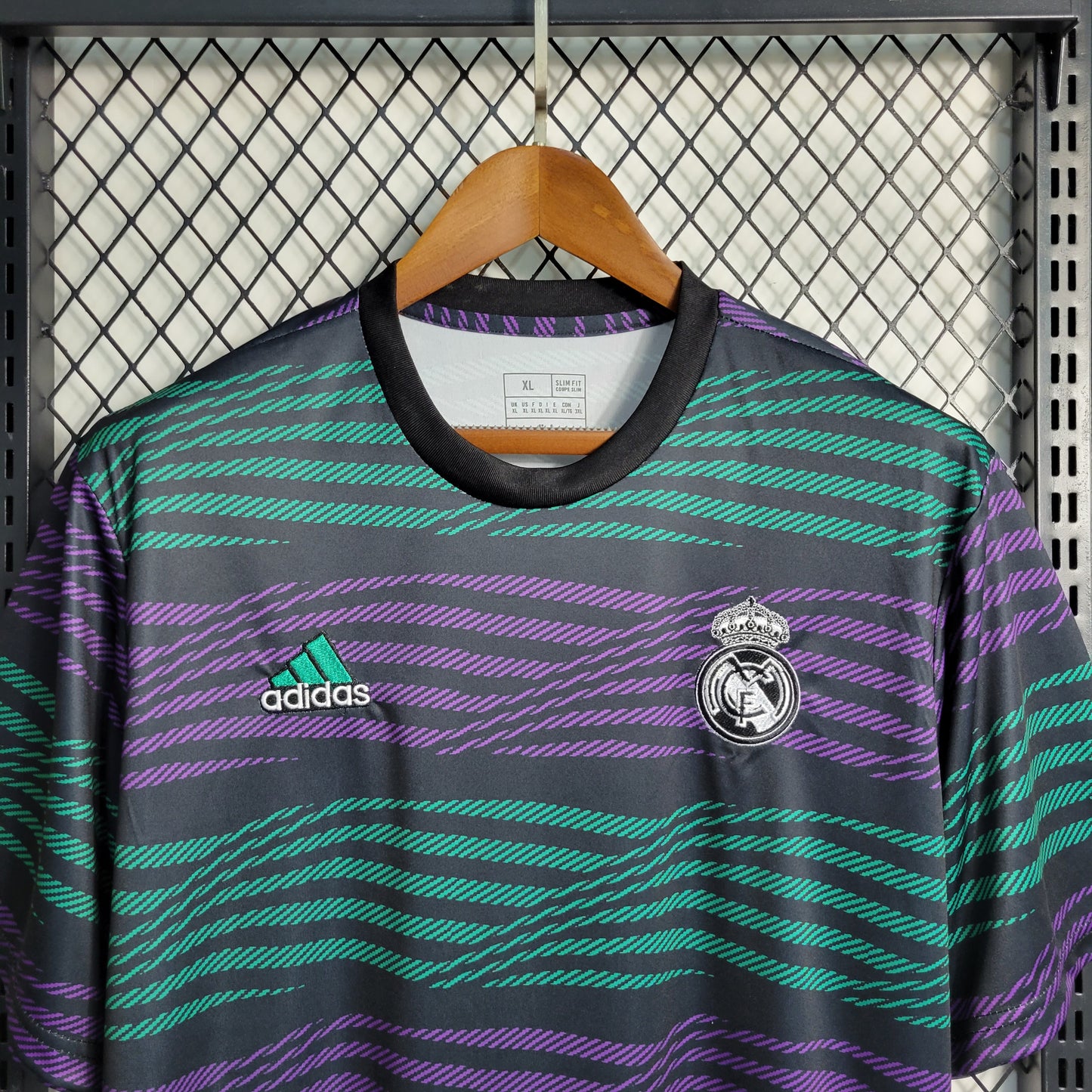 23-24 Real Madrid Training Shirt Size S-XXL（Men's Fan Edition） | 衬衫 | M2-3 | Betty ali Chinese suppliers