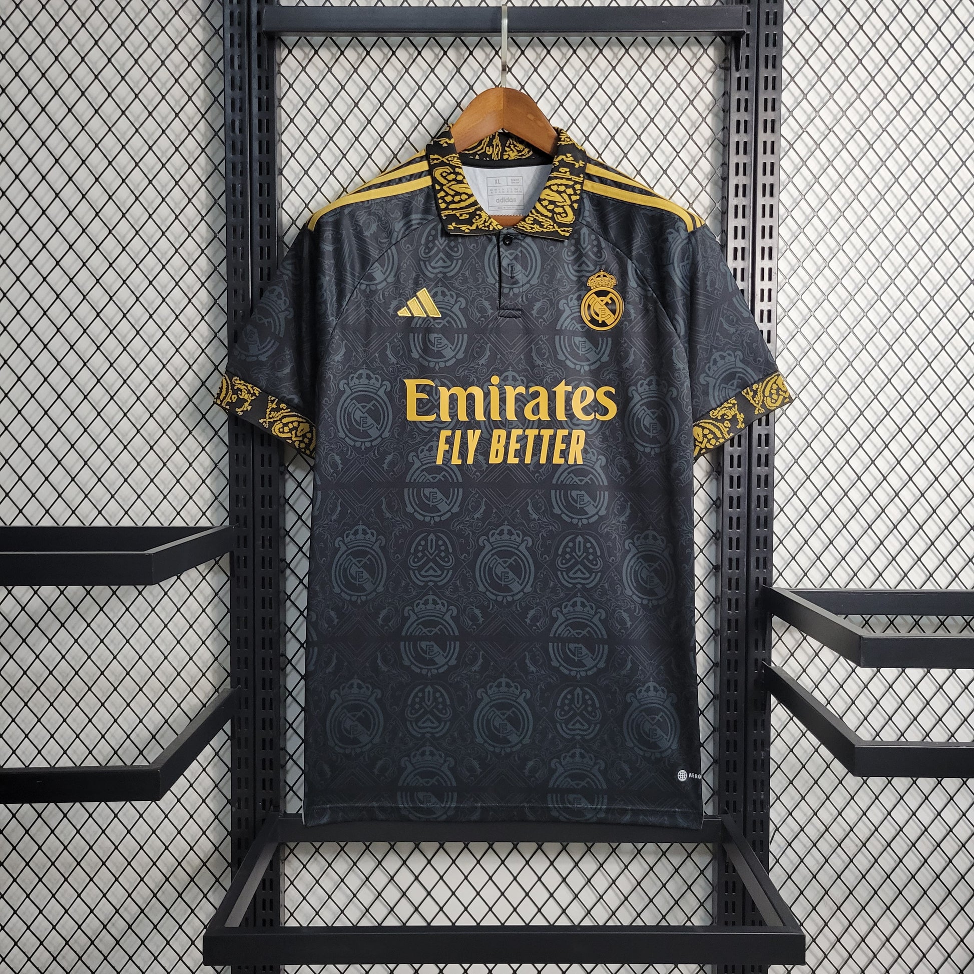 23-24 Real Madrid Black Concept Edition Size S-XXL（Men's Fan Edition） | 衬衫 | M2-3 | Betty ali Chinese suppliers