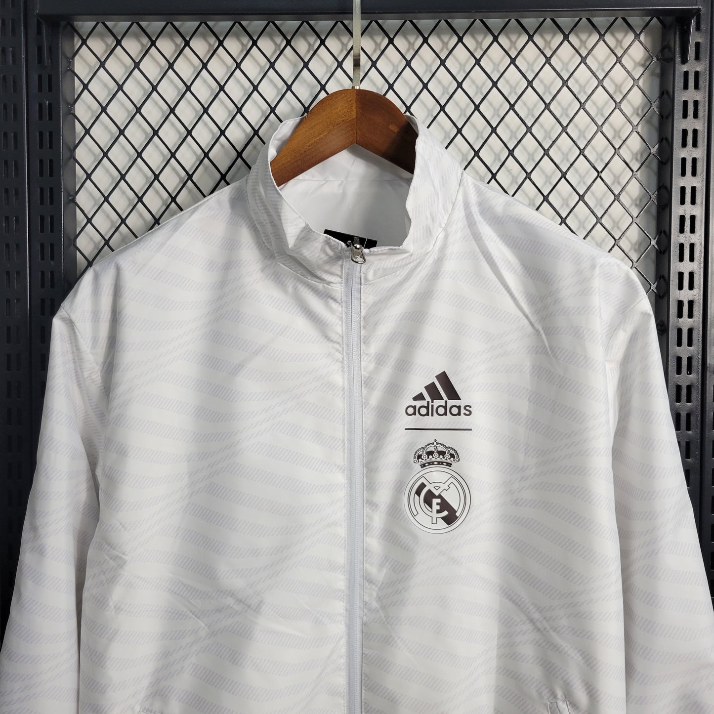 23-24 Windbreaker Reversible Real Madrid Size S-XXL