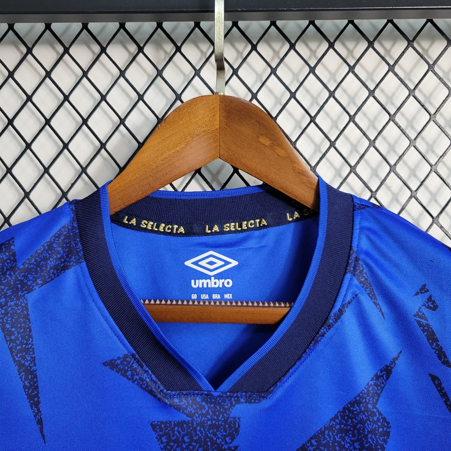 23-24 El Salvador Home Size S-XXL（Men's Fan Edition） | 衬衫 | M4-1 | Betty ali Chinese suppliers