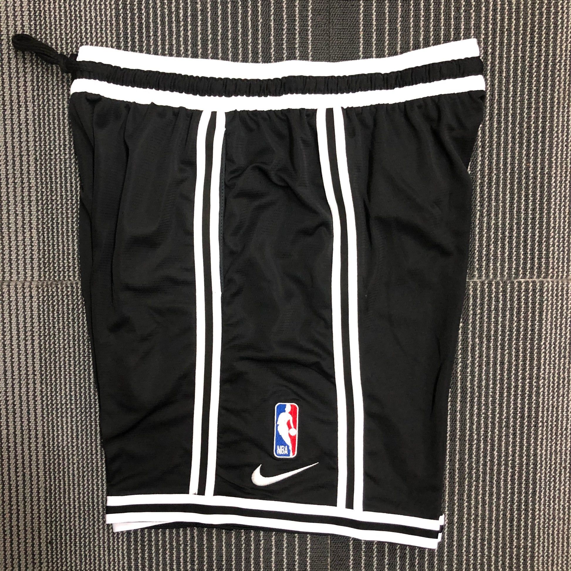 2202 American Training Shorts: Lakers Size S-XXL | 短裤 | NBA | 中国供应商