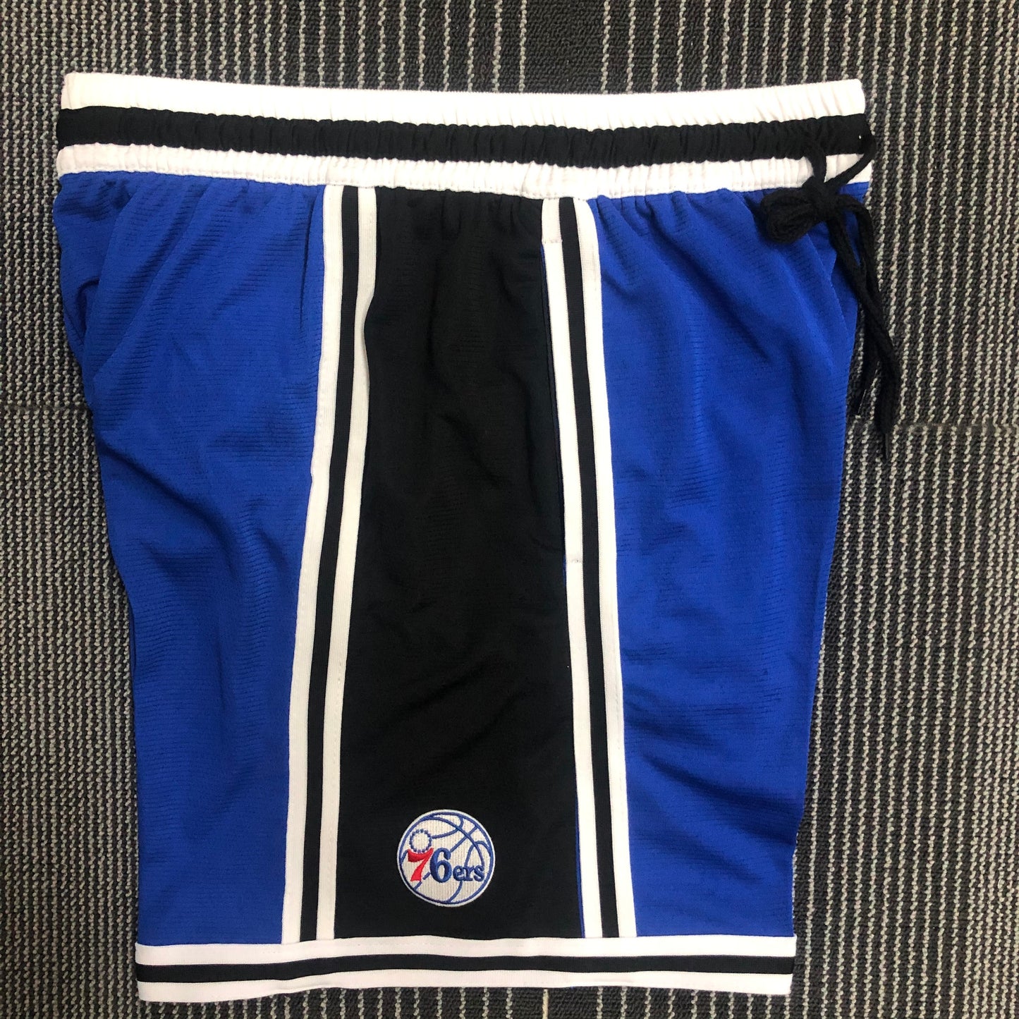 2202 American Training Shorts: 76ers Size S-XXL | 短裤 | NBA | 中国供应商