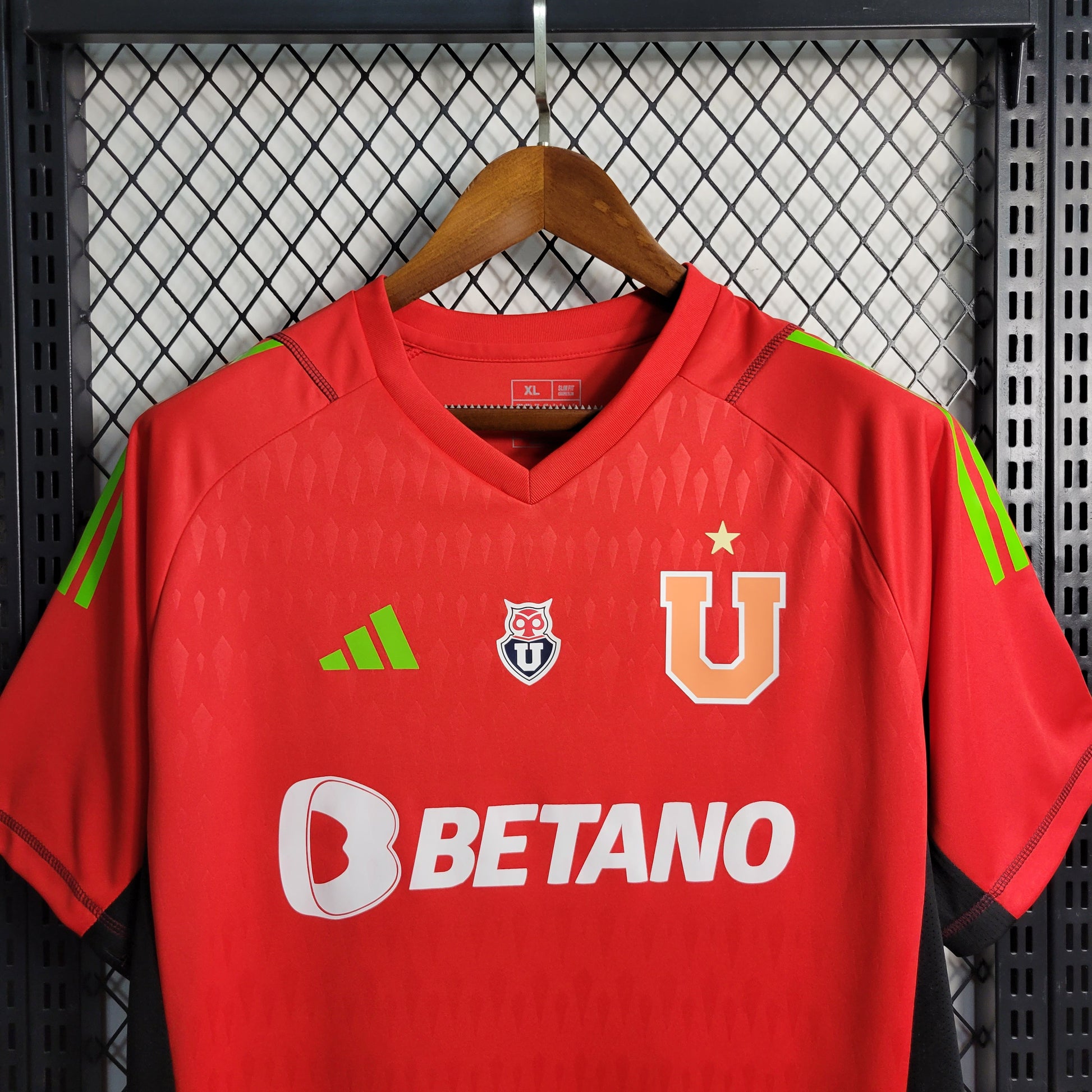 23-24 Chilean University Red Goalkeeper Size S-XXL（Men's Fan Edition） | 衬衫 | M2-1 | Betty ali Chinese suppliers