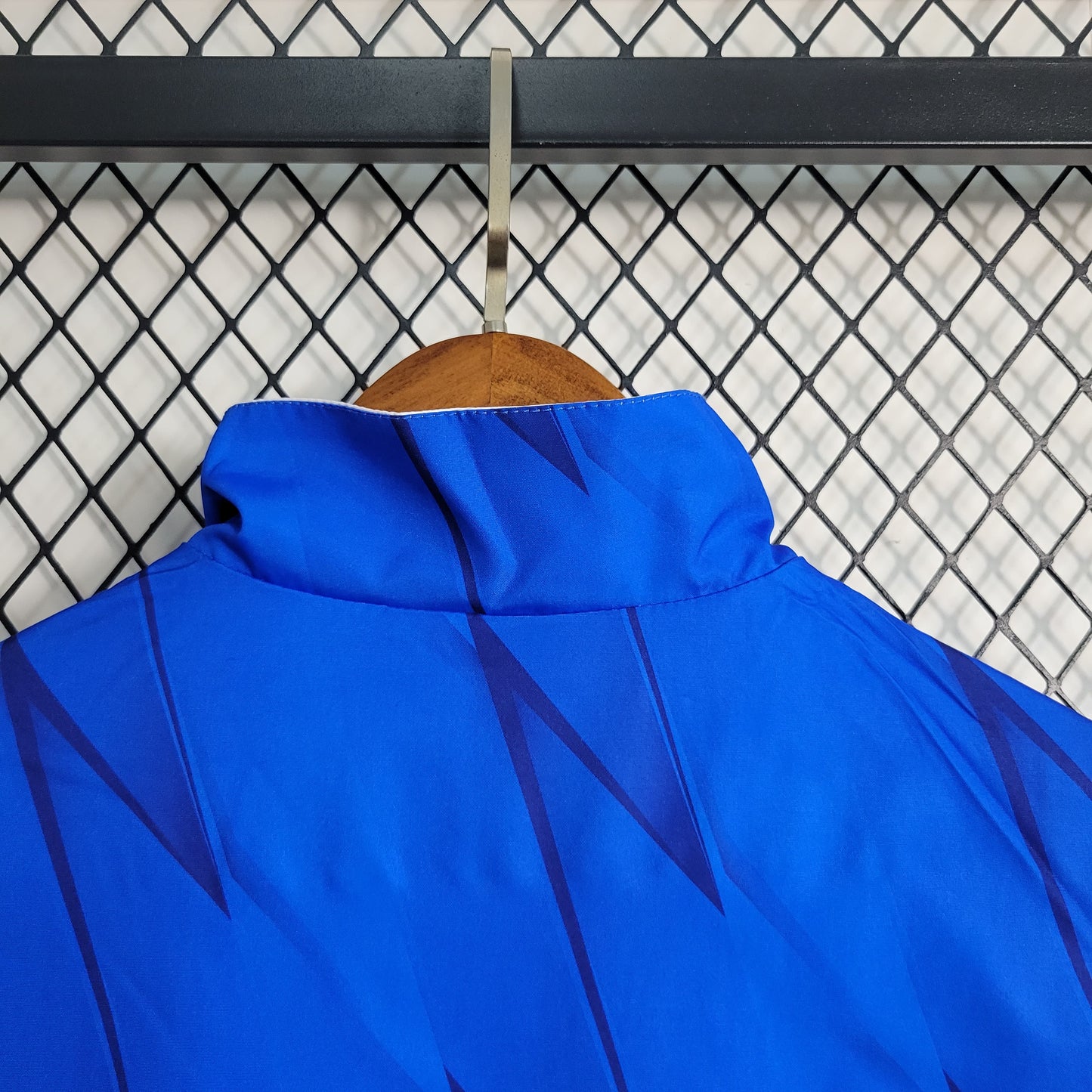 23-24 Windbreaker Al Hilal Size S-XXL | B3 | 中国供应商