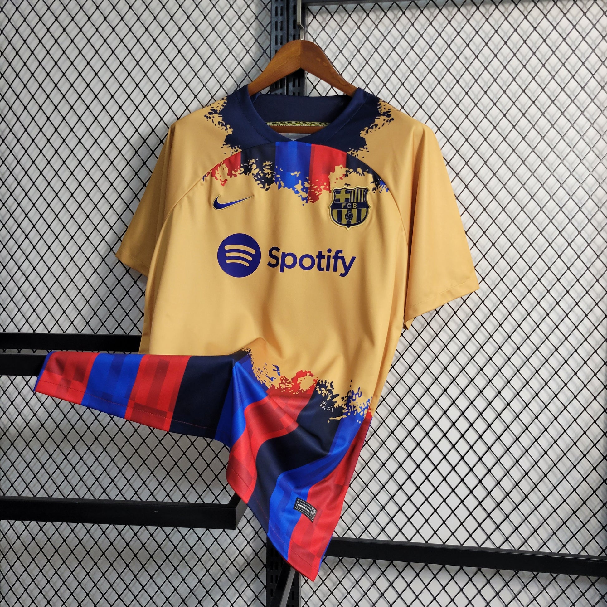 23-24 Barcelona Yellow Training Jersey Size S-XXL（Men's Fan Edition） | 衬衫 | M2-3 | Betty ali Chinese suppliers