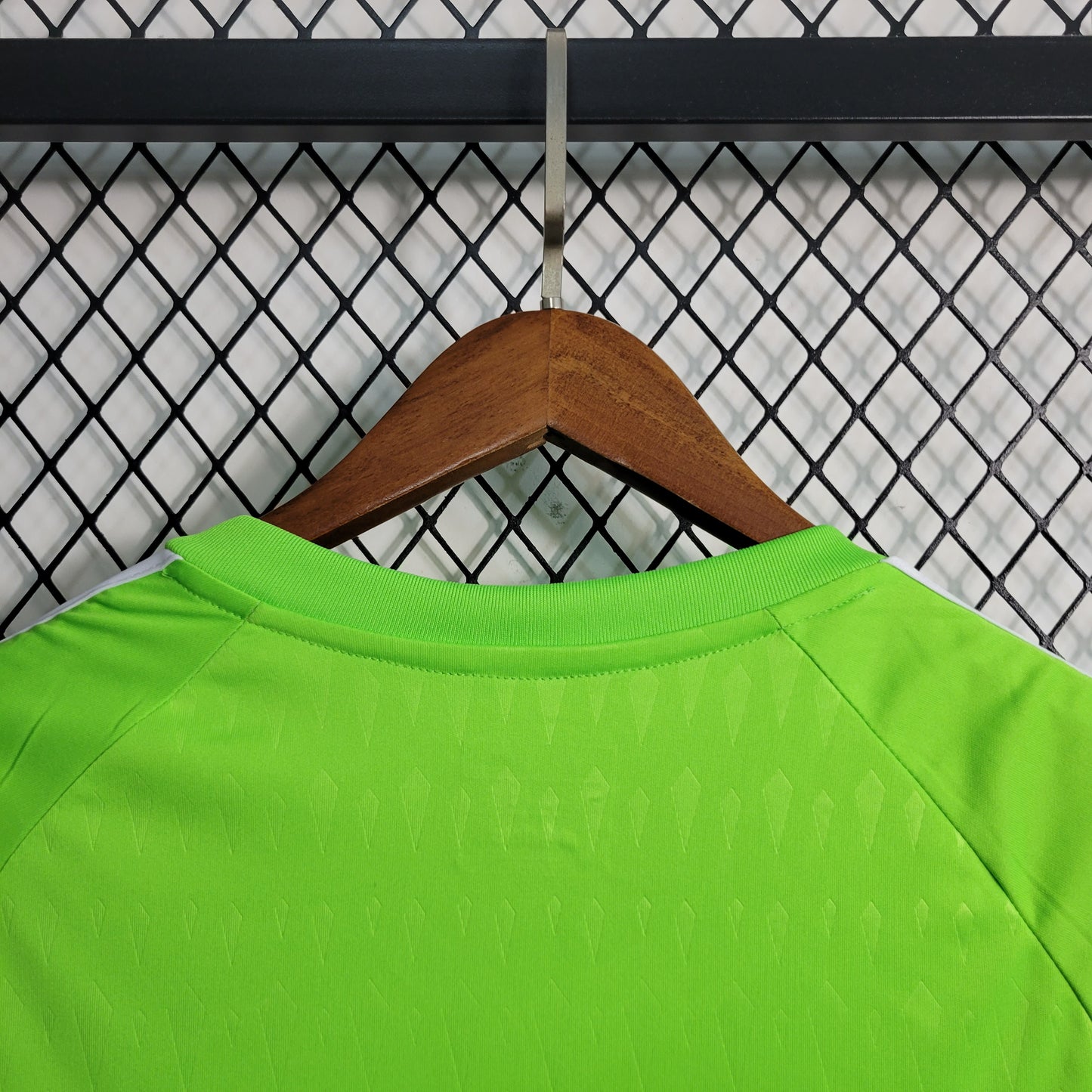 23-24 M-U goalkeeper green size S-XXL （fan version） | 衬衫 | M2-1 | Betty ali Chinese suppliers