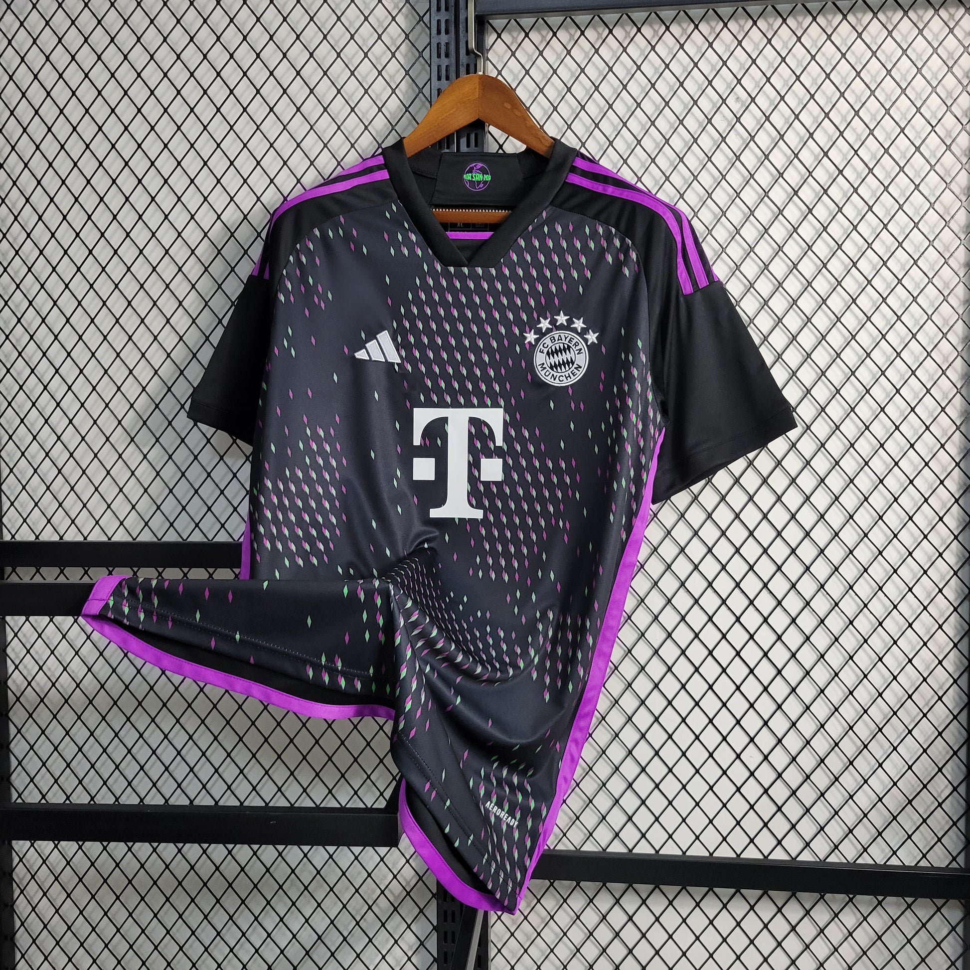 23-24 Bayern Munich away size S-4XL（Men's Fan Edition） | 衬衫 | M4-1 | Betty ali Chinese suppliers