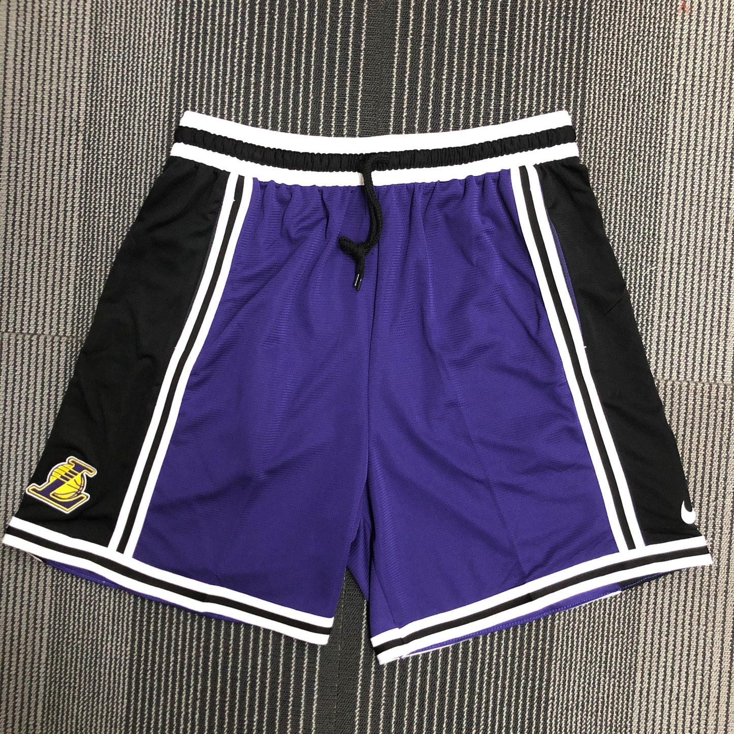 2202 American Training Shorts: Lakers Size S-XXL