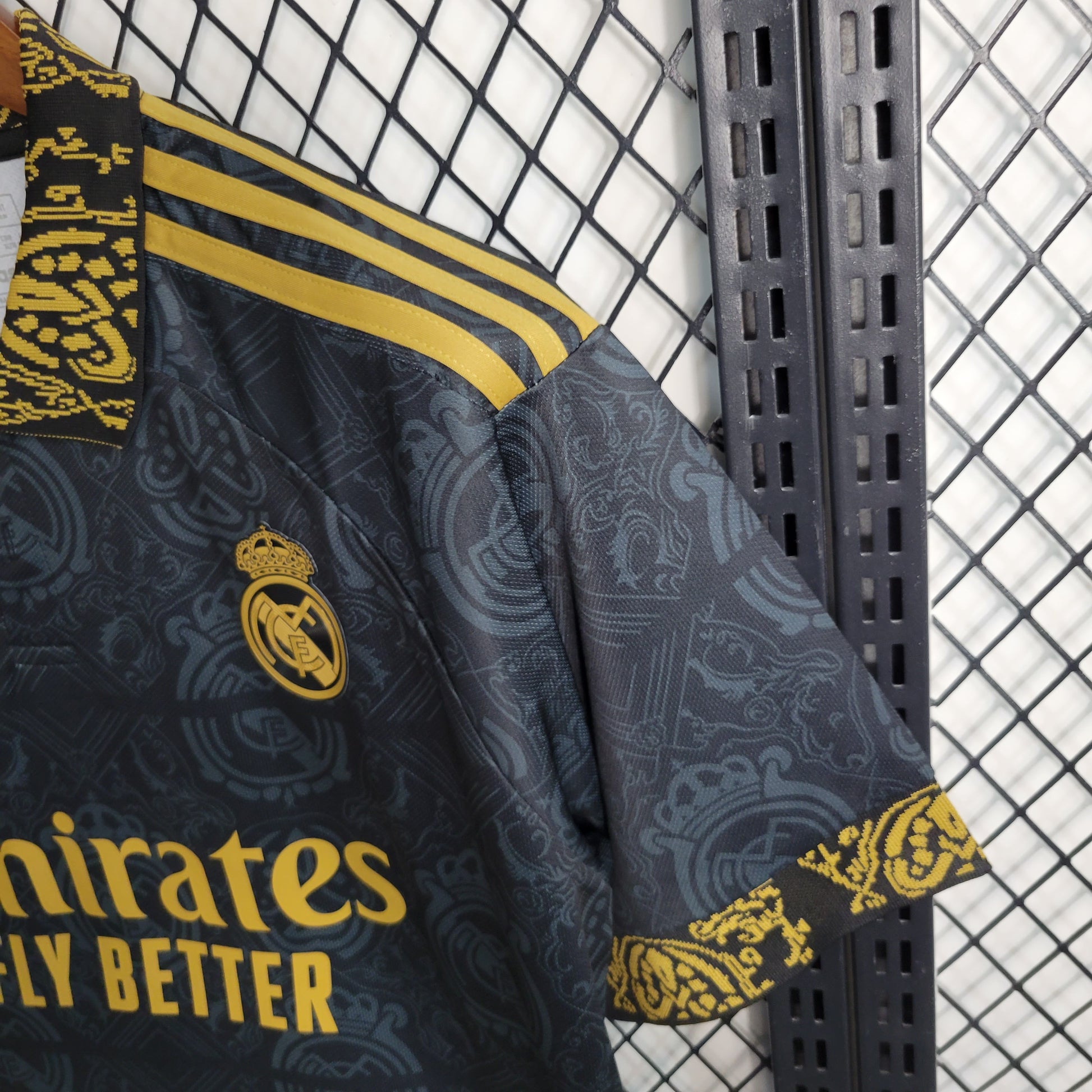 23-24 Real Madrid Black Concept Edition Size S-XXL（Men's Fan Edition） | 衬衫 | M2-3 | Betty ali Chinese suppliers