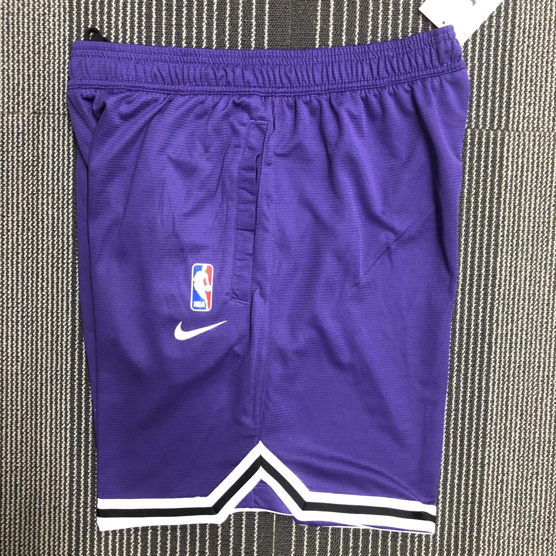 2201 American Shorts: Lakers Size S-XXL | 短裤 | NBA | 中国供应商