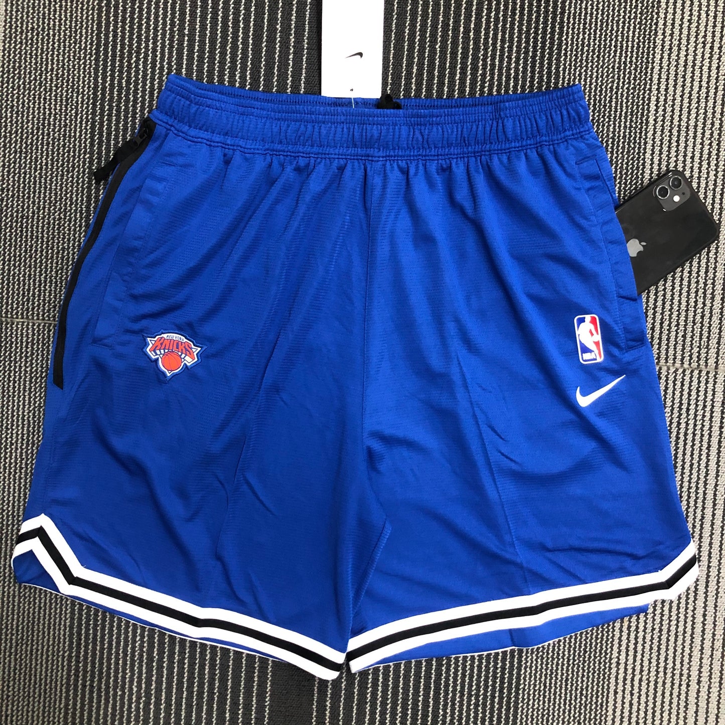 2201 American Shorts: Knicks Size S-XXL | 短裤 | NBA | 中国供应商