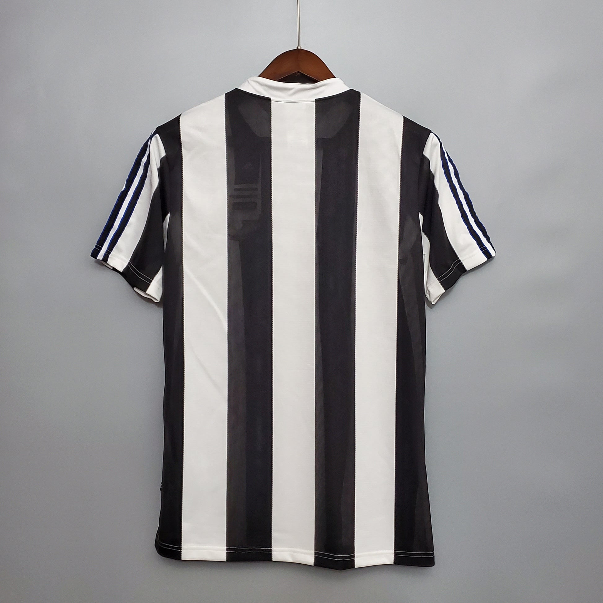 Retro 95/97 Newcastle United home S-XXL（Retro） | 复古/Retro | R | Betty ali Chinese suppliers