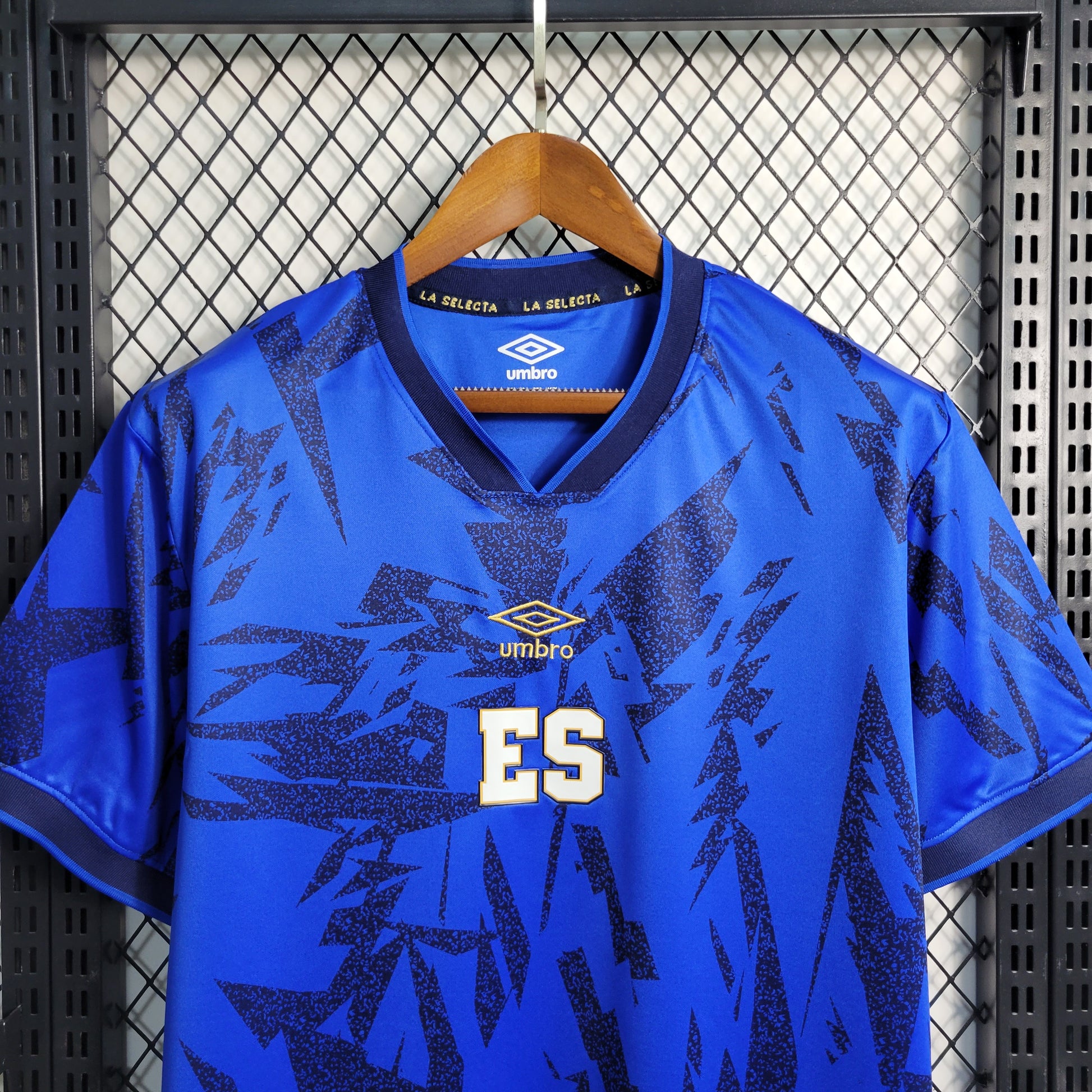 23-24 El Salvador Home Size S-XXL（Men's Fan Edition） | 衬衫 | M4-1 | Betty ali Chinese suppliers