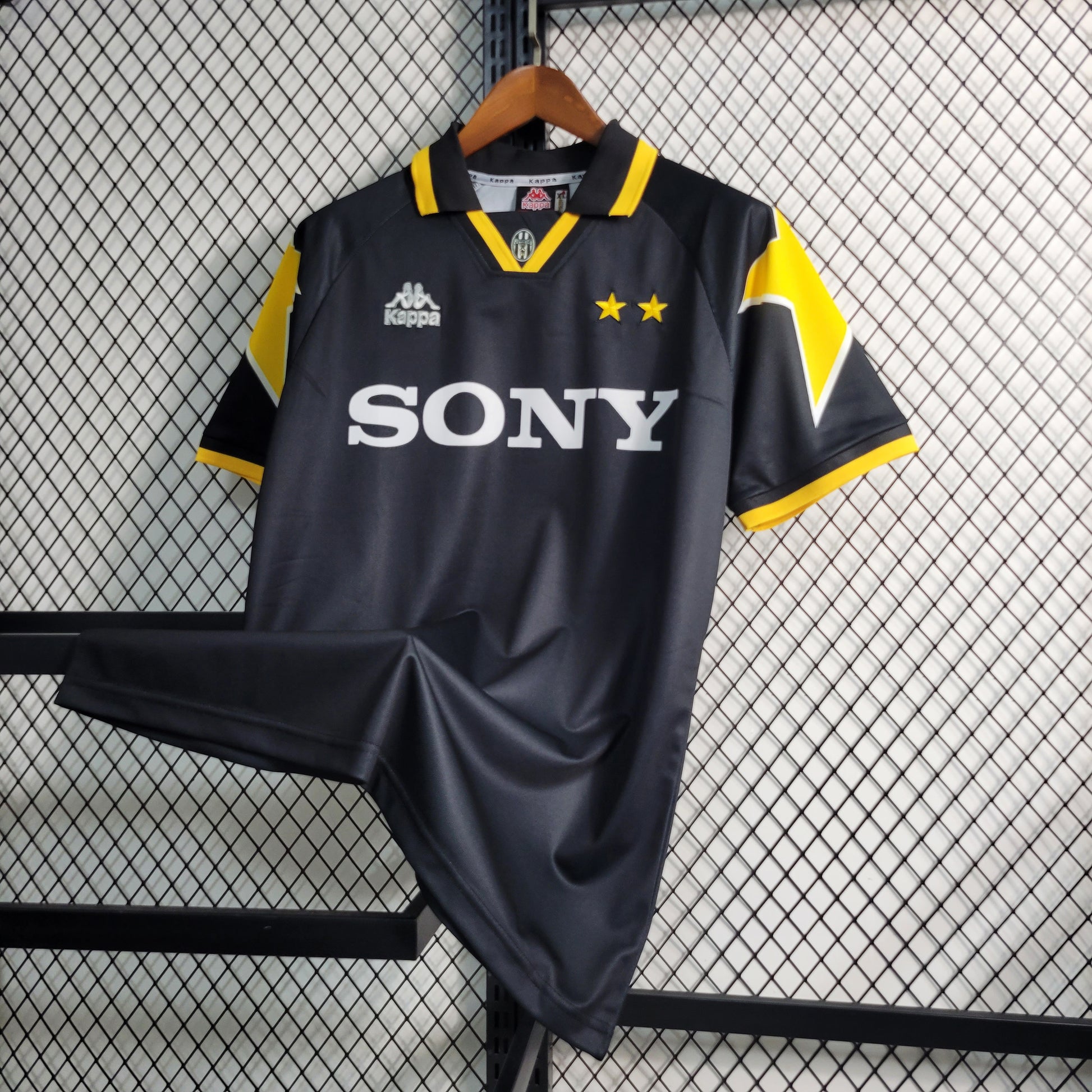 Retro 95-97 Juventus Home Size S-XXL（Retro） | 复古/Retro | R | Betty ali Chinese suppliers