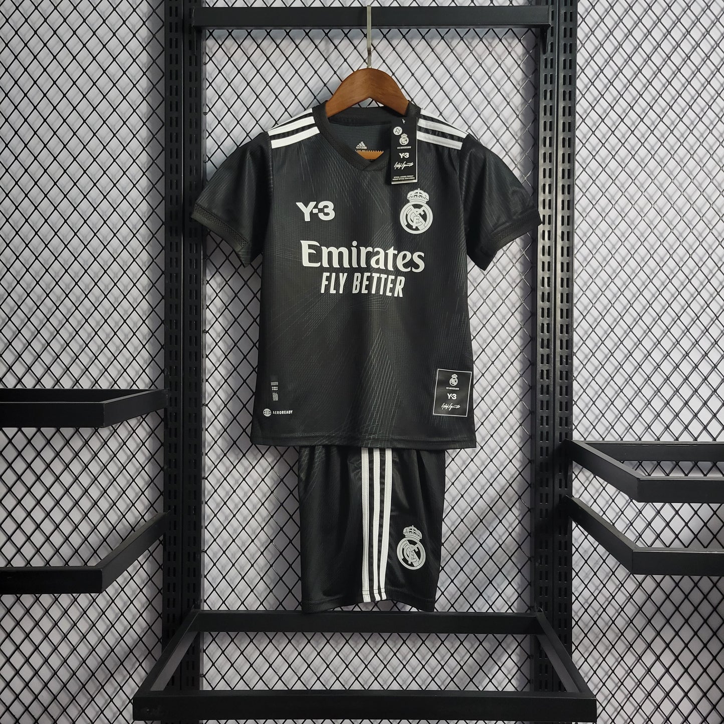 22/23 Kids Real Madrid Black Y3: 16-28 | 儿童套装 | M2-3 | Betty ali Chinese suppliers