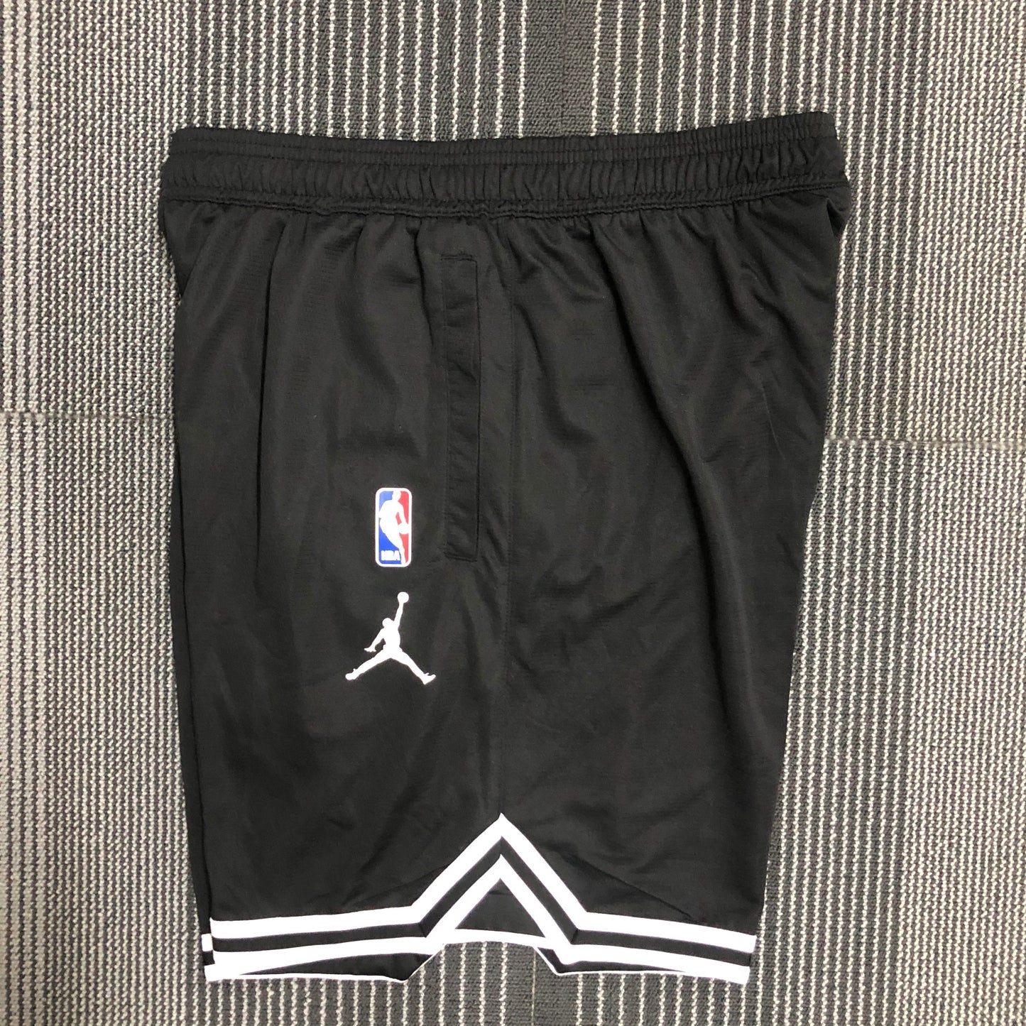 2201 American Shorts: Hornets Size S-XXL | 短裤 | NBA | 中国供应商