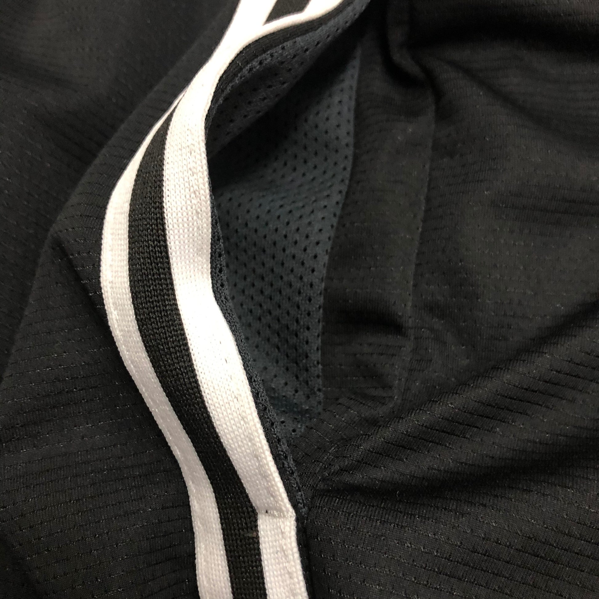 2202 American Training Shorts: Warriors Black Size S-XXL | 短裤 | NBA | 中国供应商